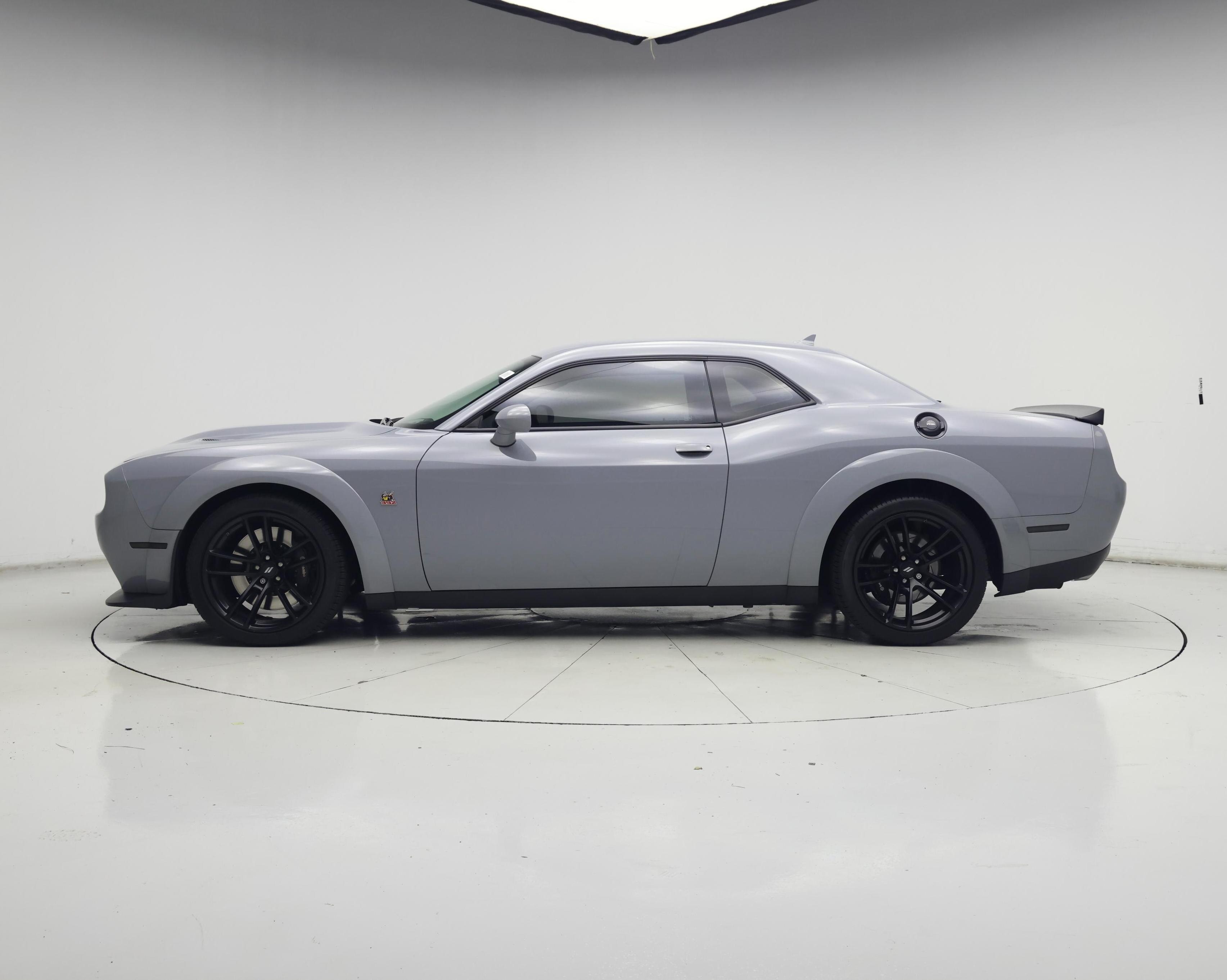 Thumbnail: 2020 Dodge Challenger - 3