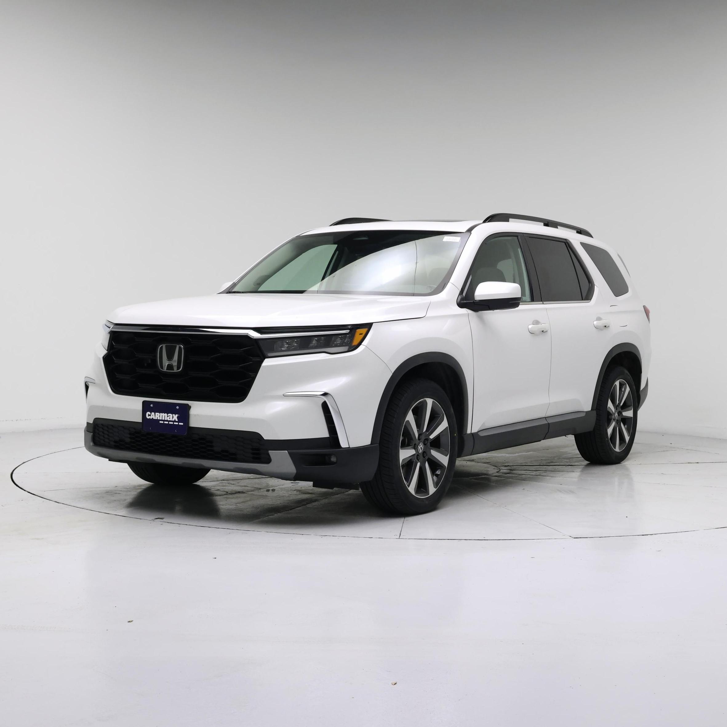 Thumbnail: 2023 Honda Pilot - 4