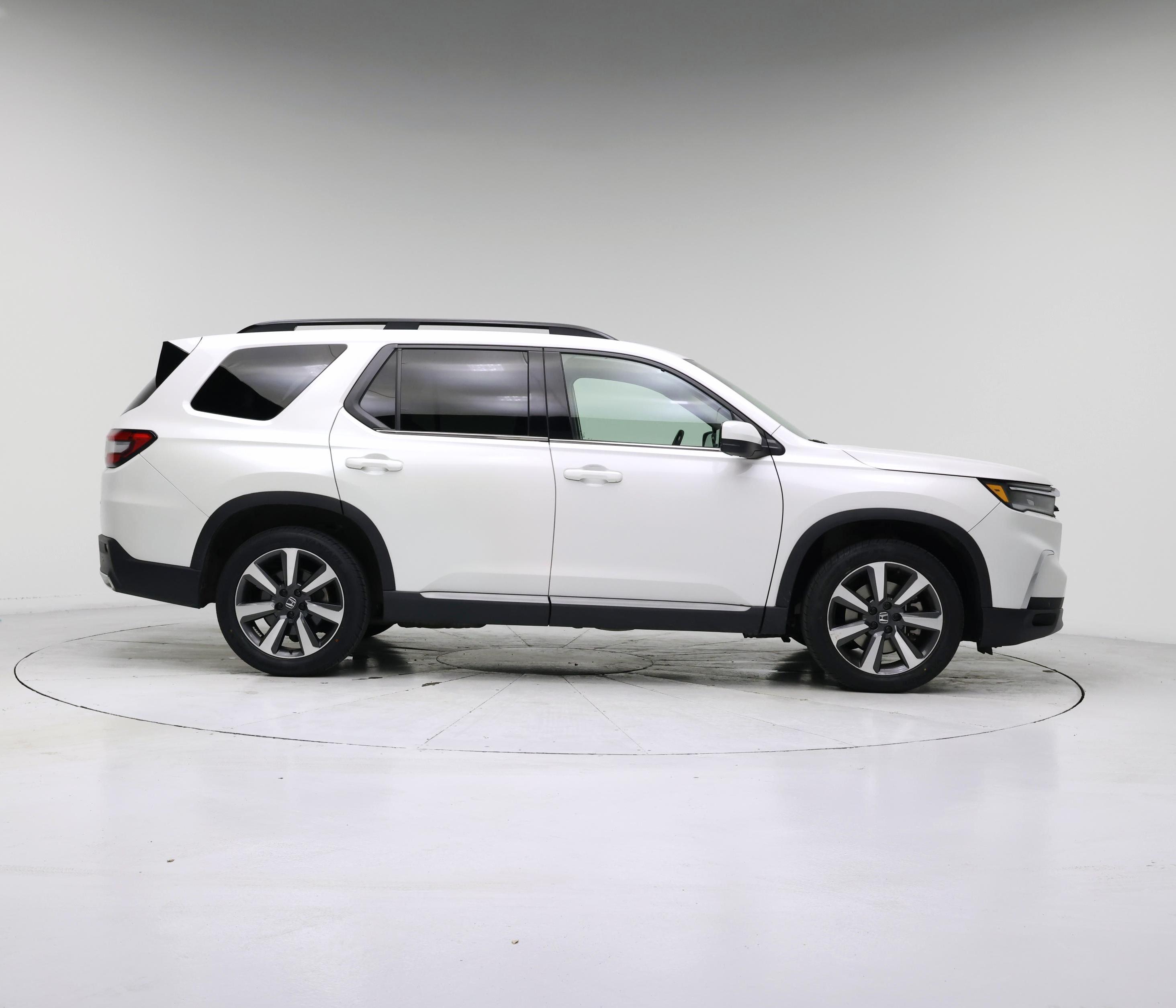 Thumbnail: 2023 Honda Pilot - 7