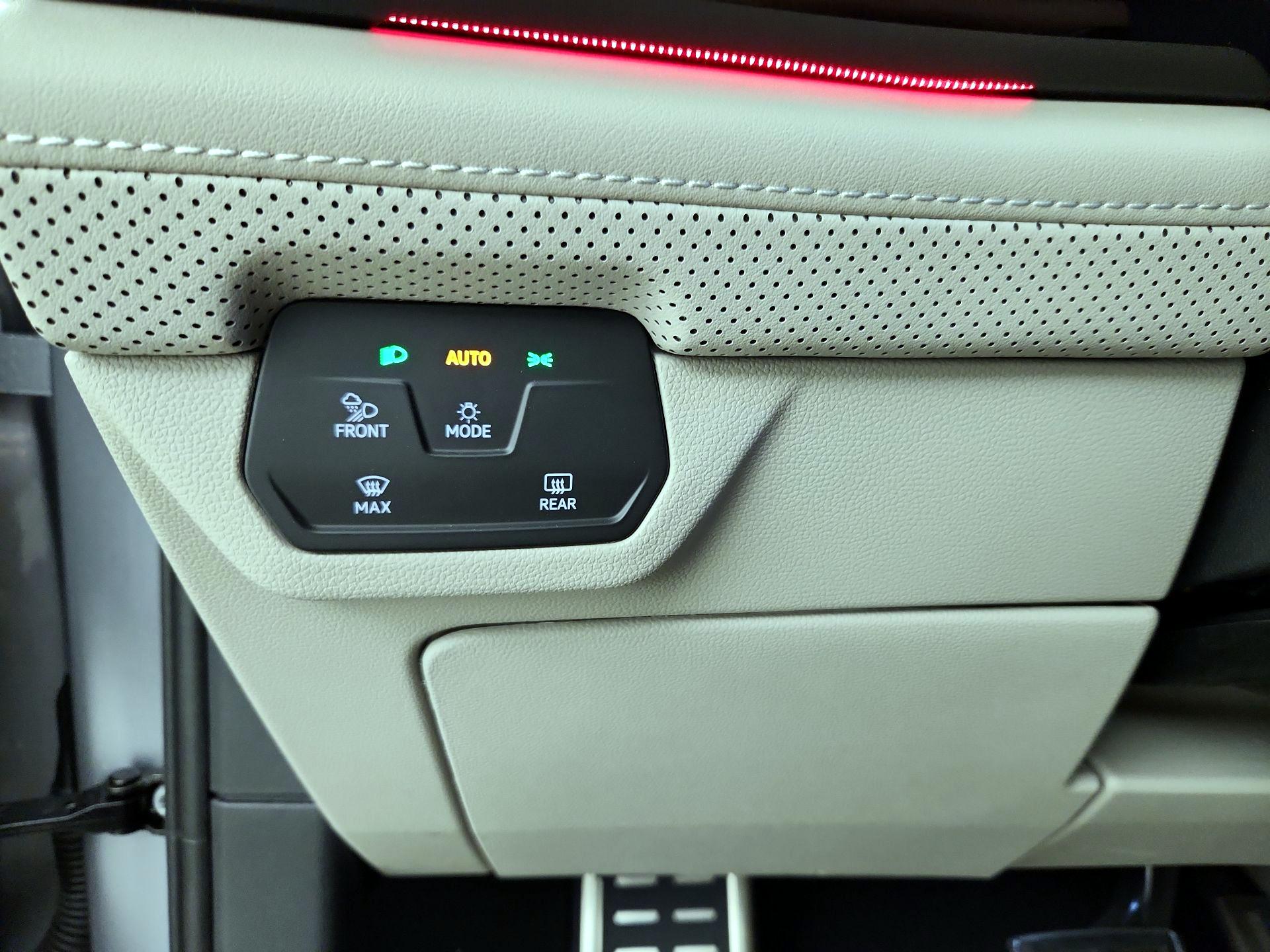 Thumbnail: 2024 Volkswagen Atlas - 13