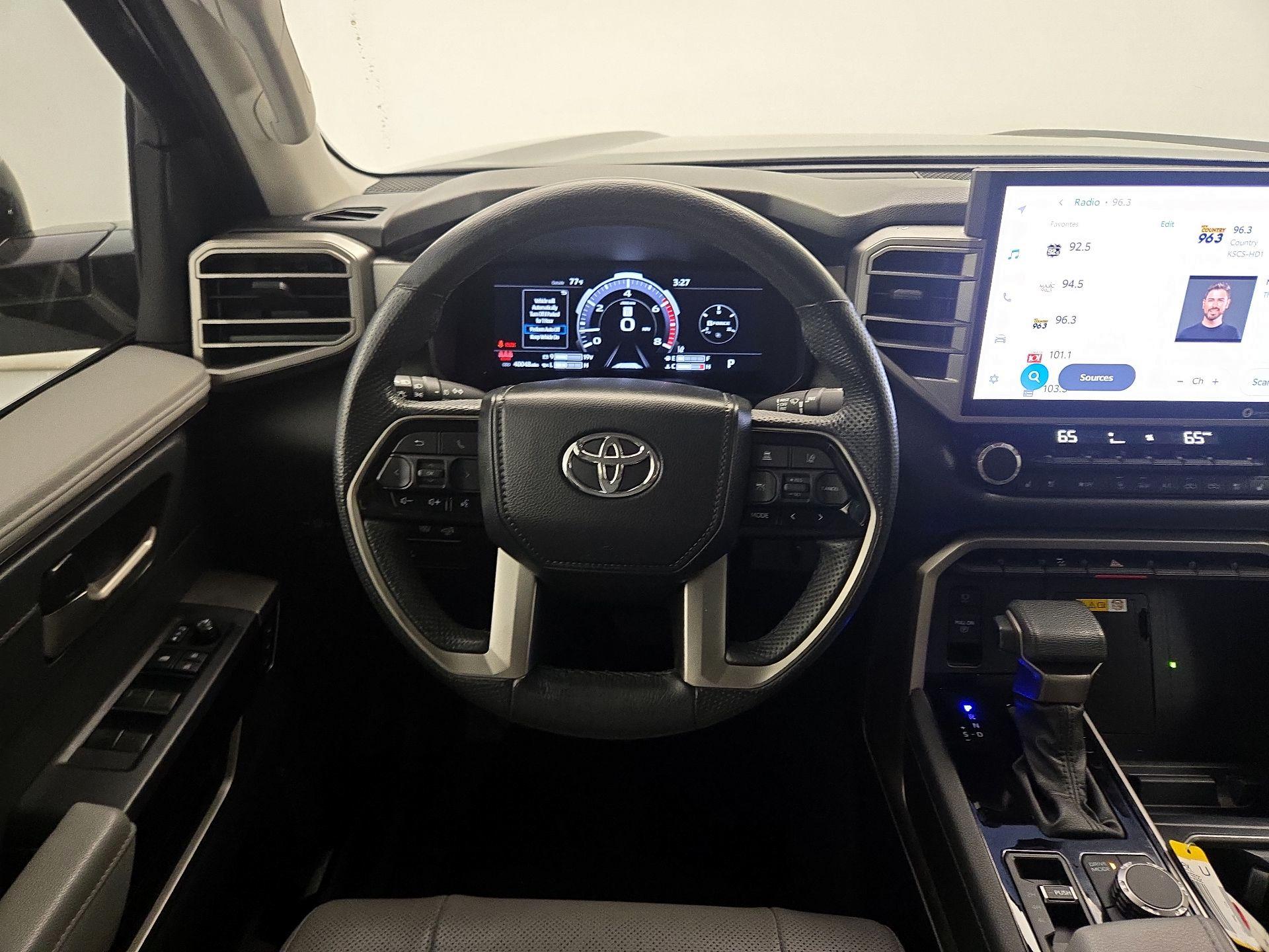 Thumbnail: 2024 Toyota Tundra - 10
