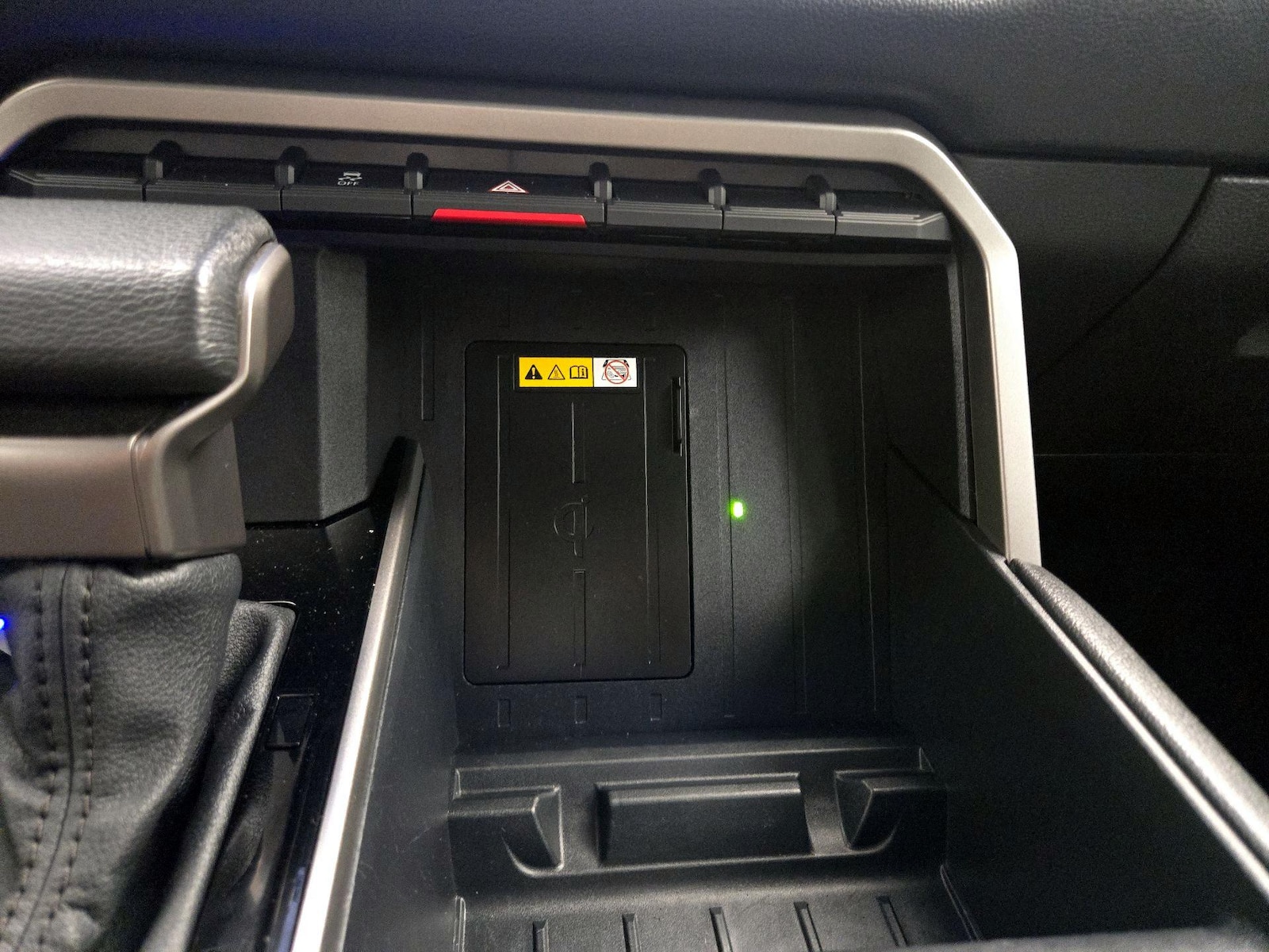 2024 Toyota Tundra Limited - Photo 19