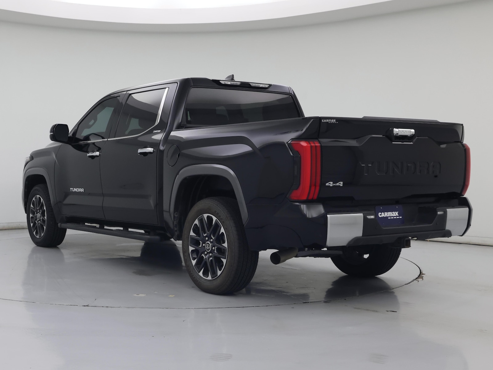 2024 Toyota Tundra Limited - Photo 3