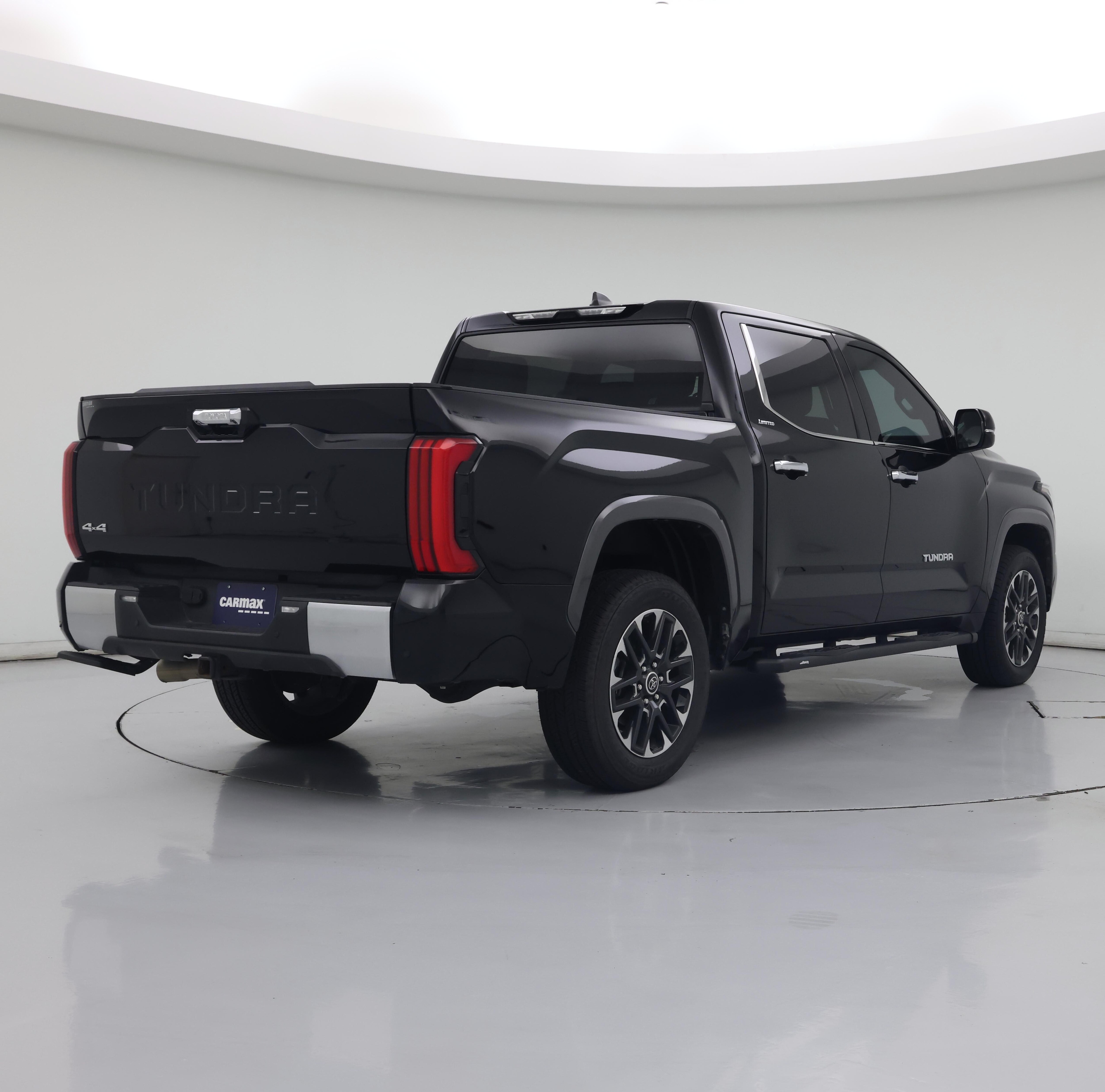 Thumbnail: 2024 Toyota Tundra - 8