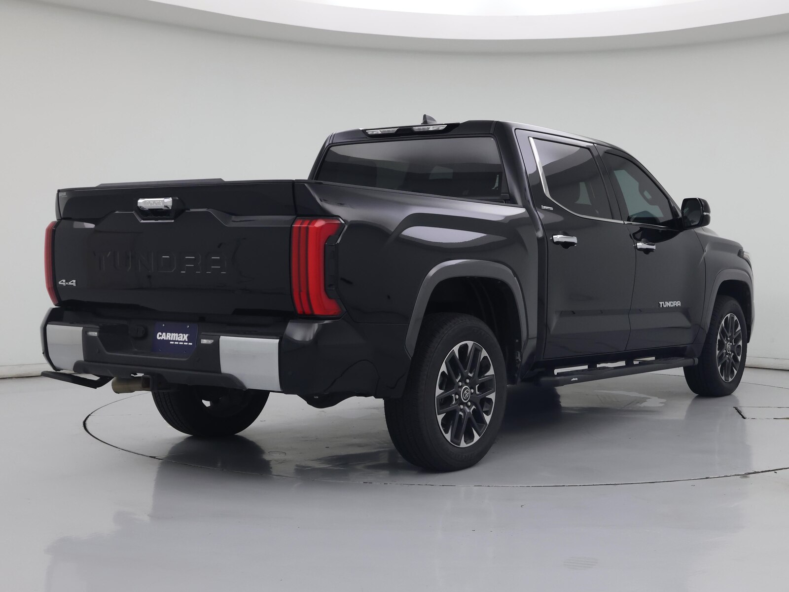 2024 Toyota Tundra Limited - Photo 9