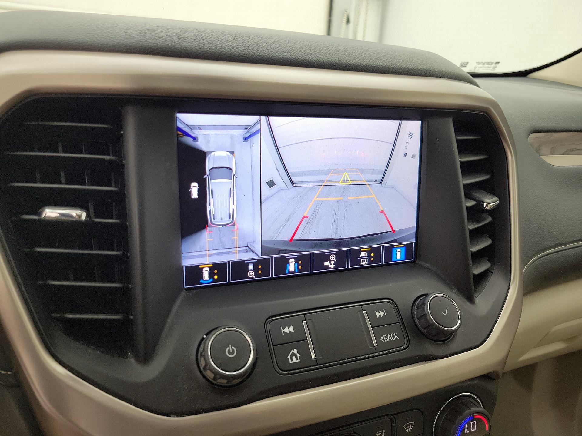Thumbnail: 2021 GMC Acadia - 14