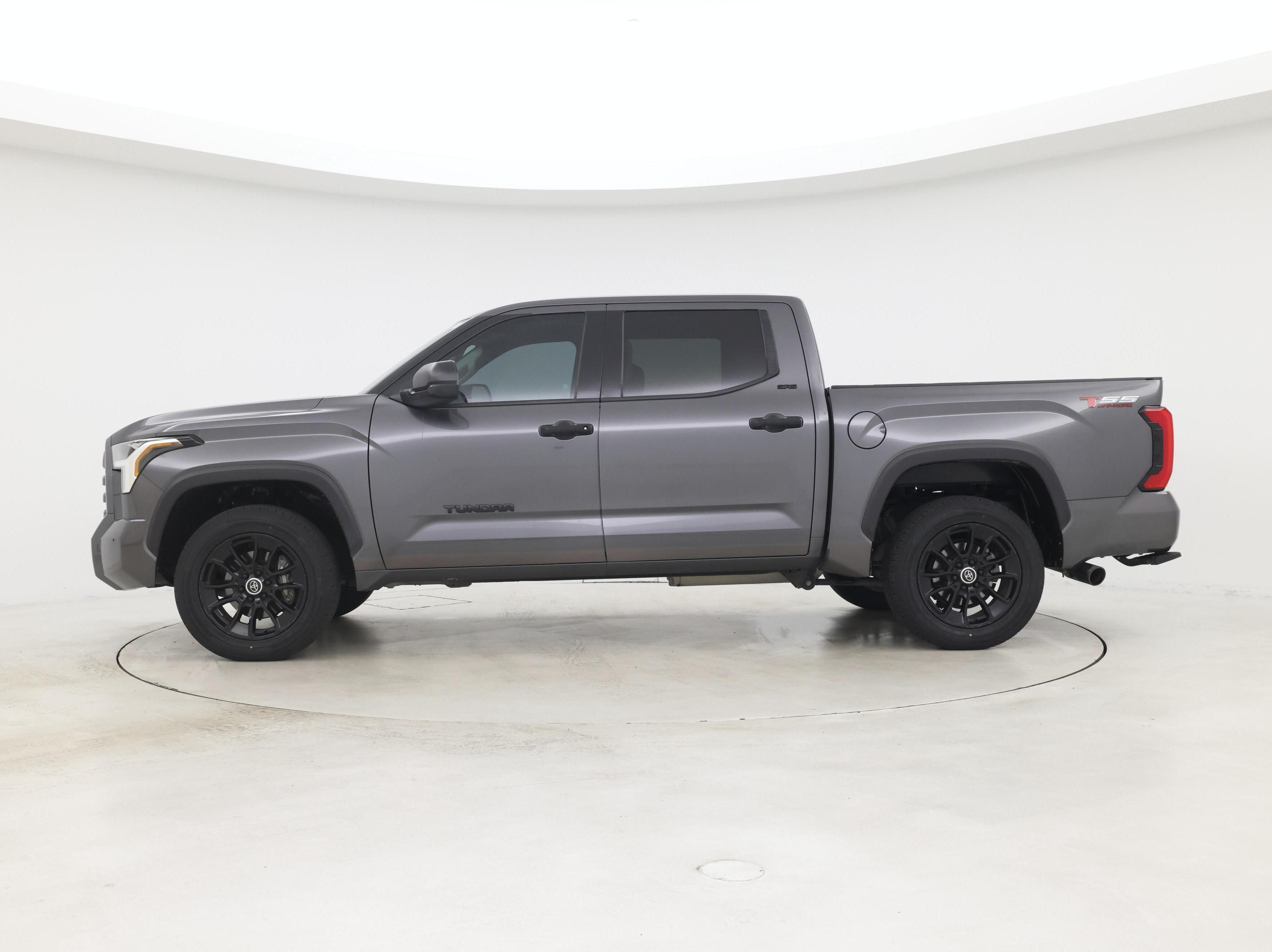 Thumbnail: 2023 Toyota Tundra - 3