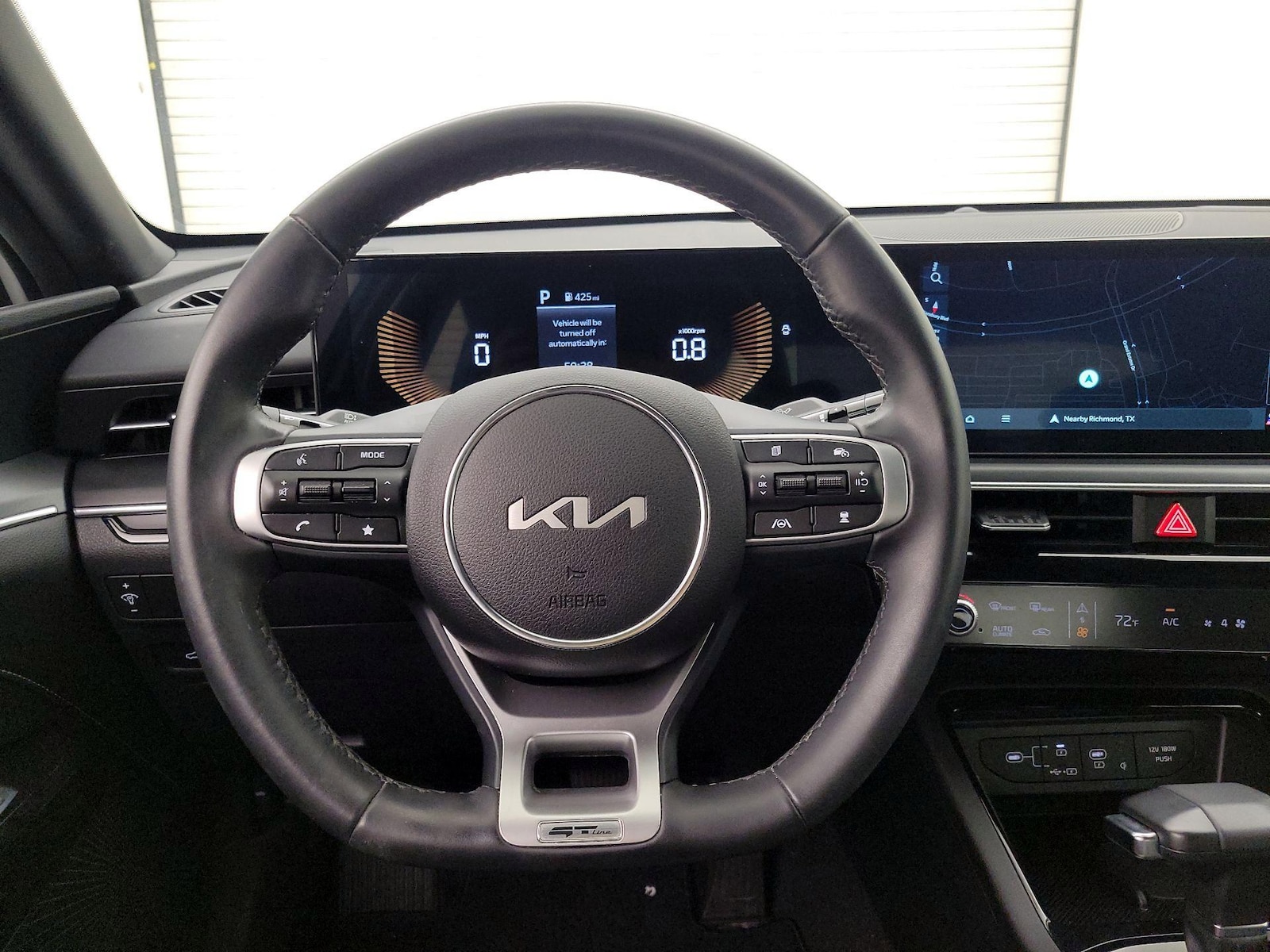 2025 Kia K5 GT-Line - Photo 11