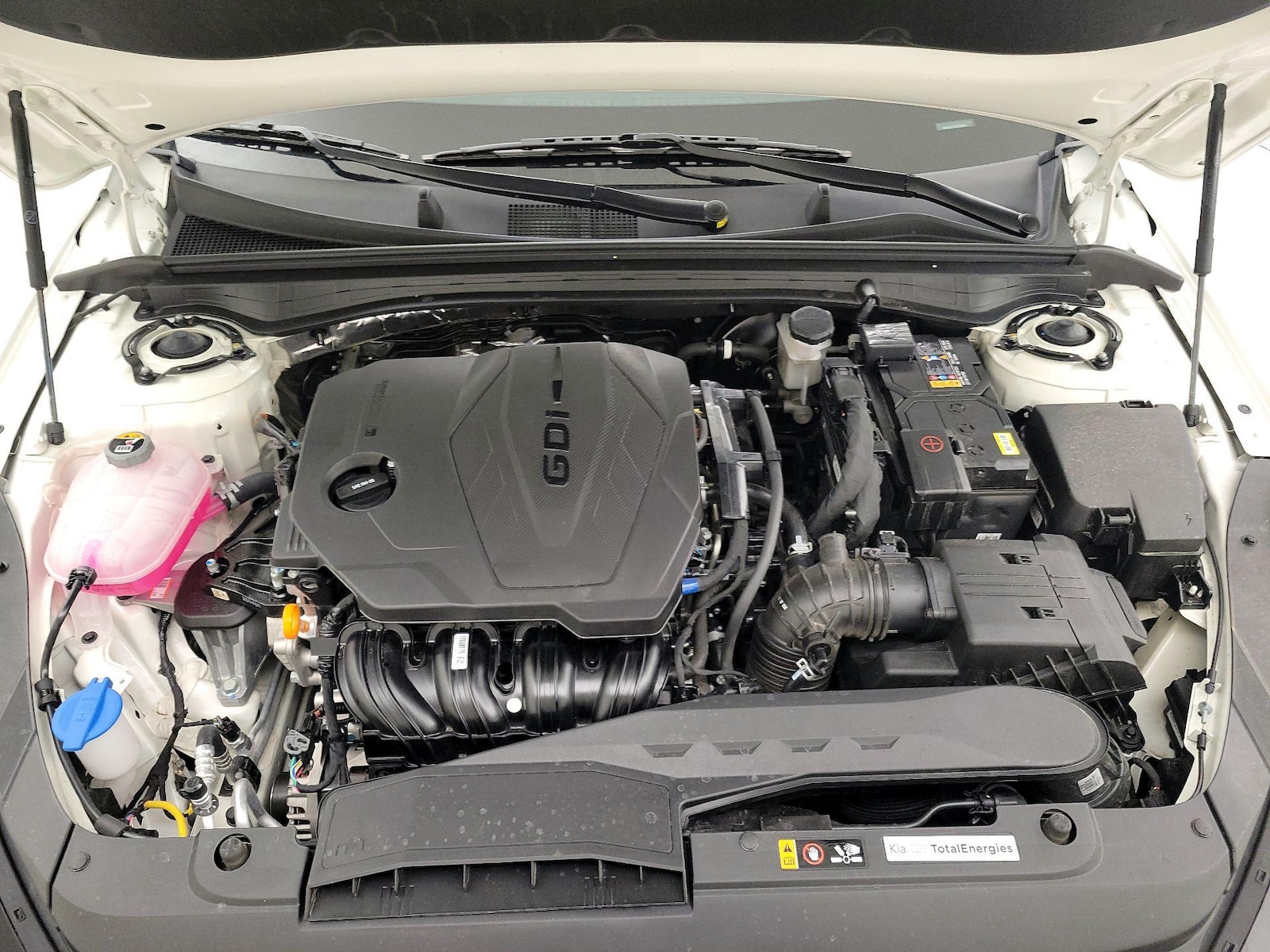 2025 Kia K5 GT-Line - Photo 23