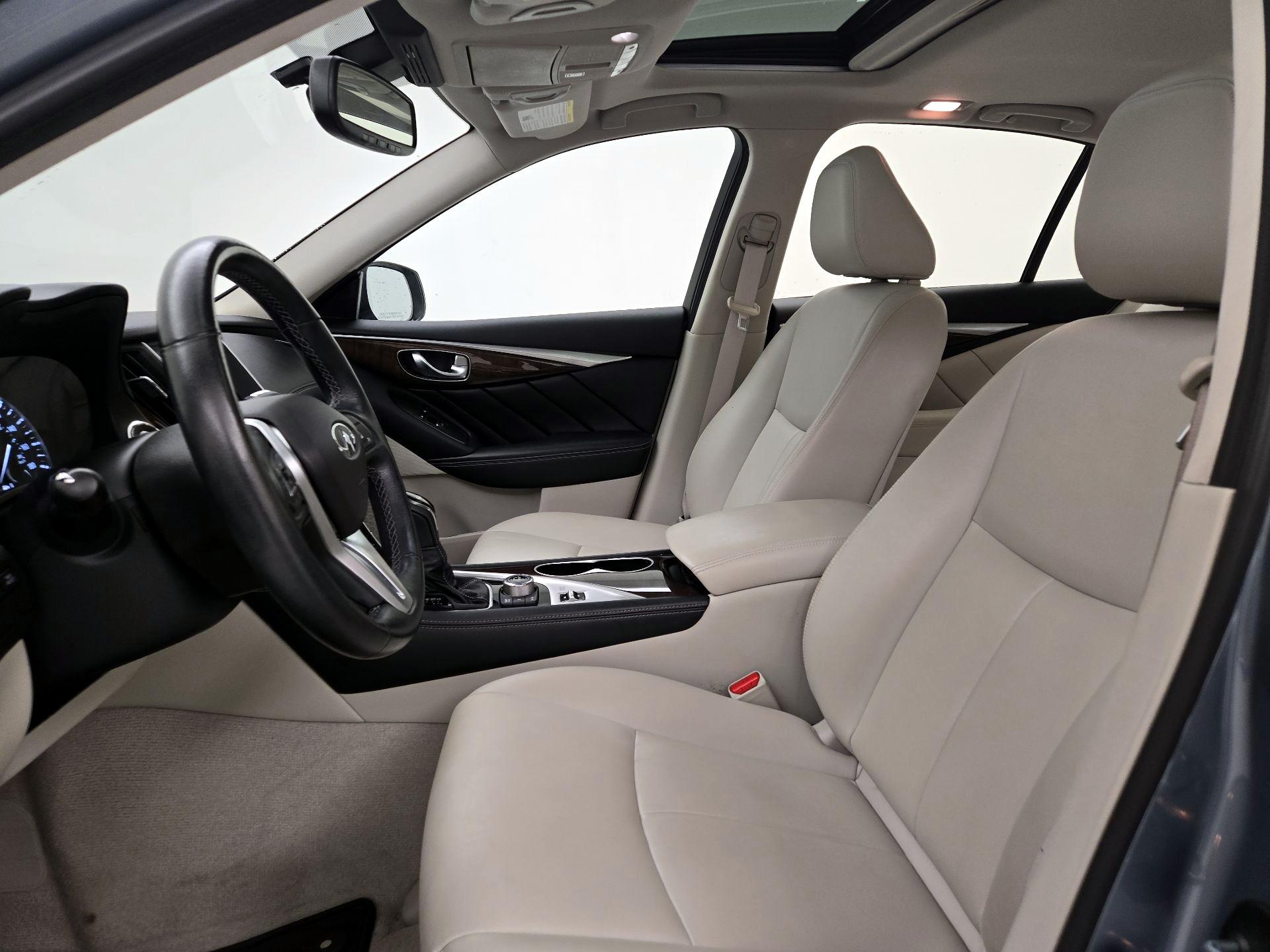 Thumbnail: 2018 INFINITI Q50 - 11