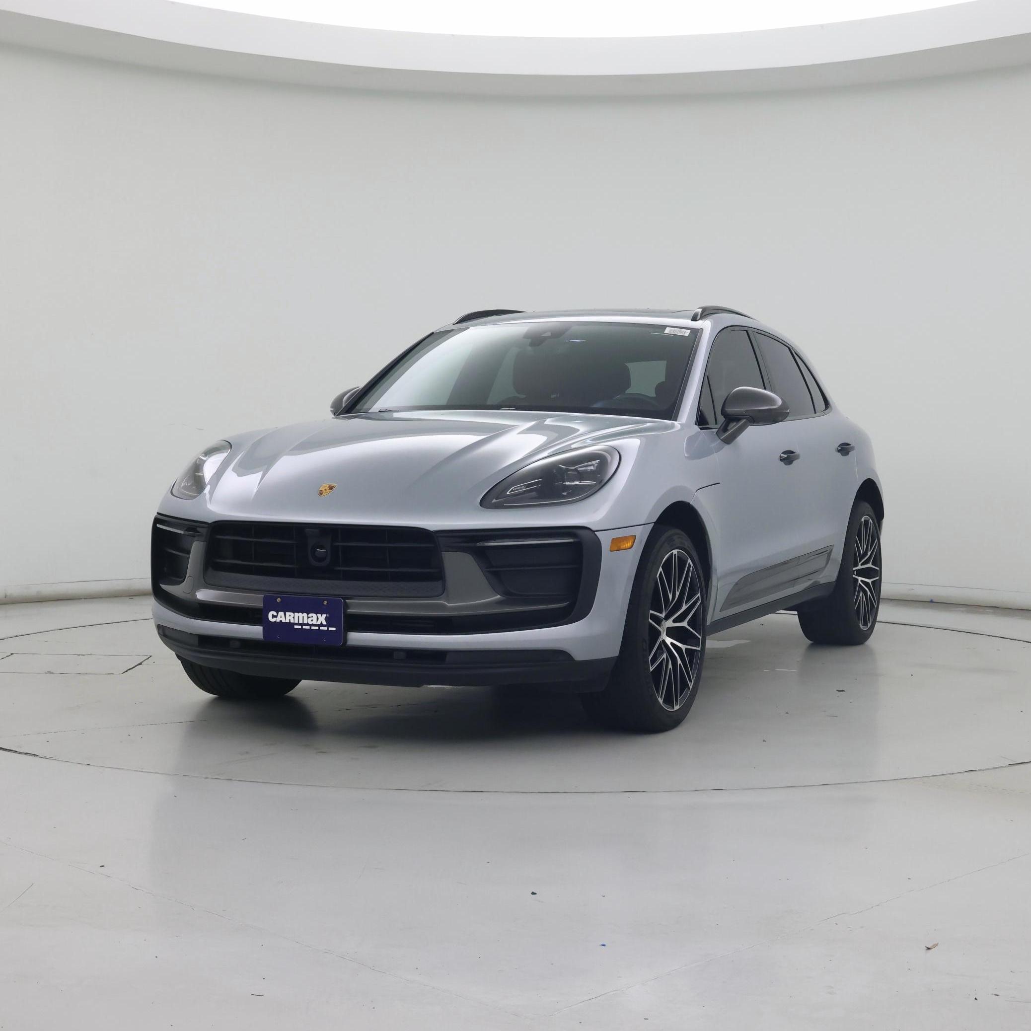 Thumbnail: 2023 Porsche Macan - 4