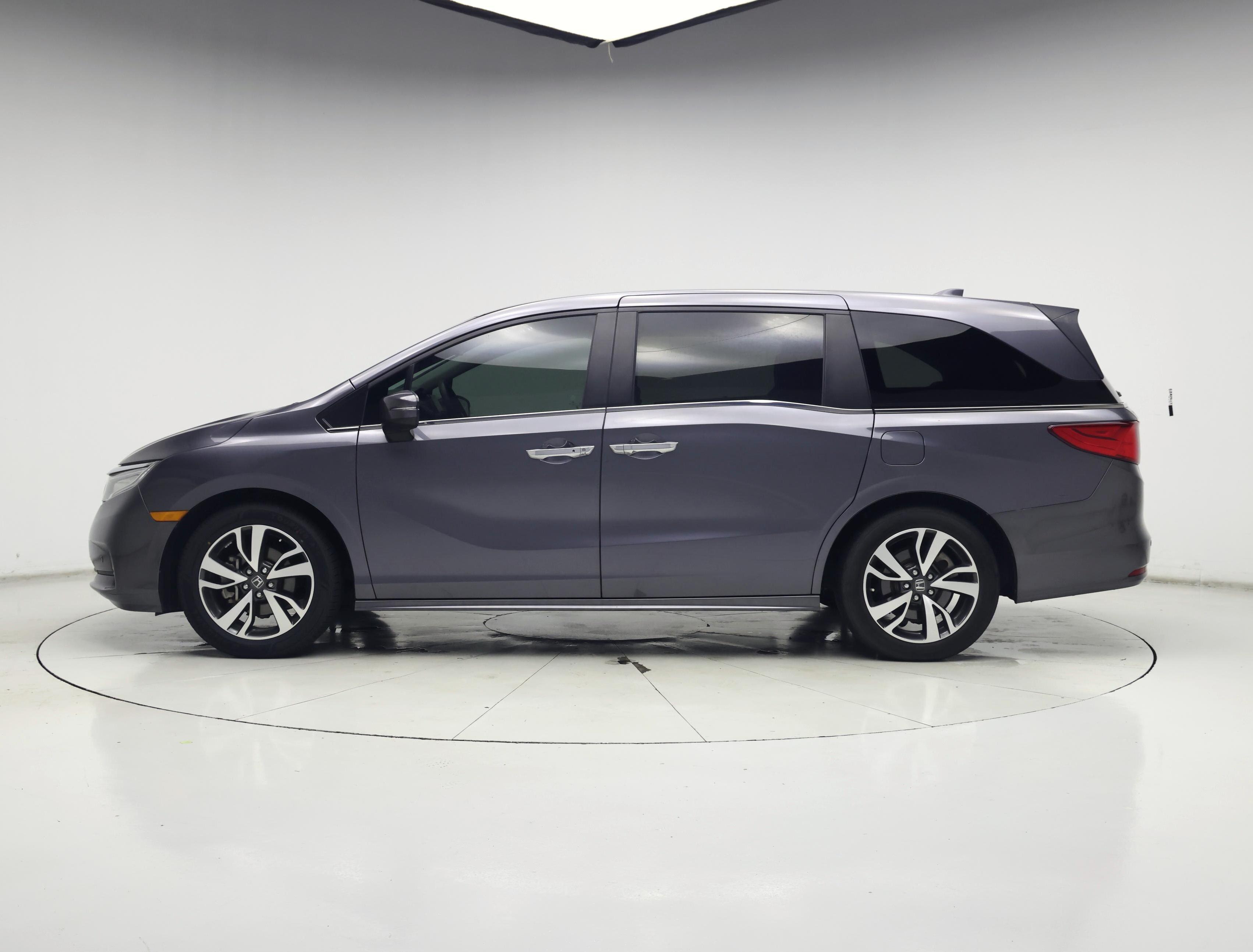 Thumbnail: 2024 Honda Odyssey - 3