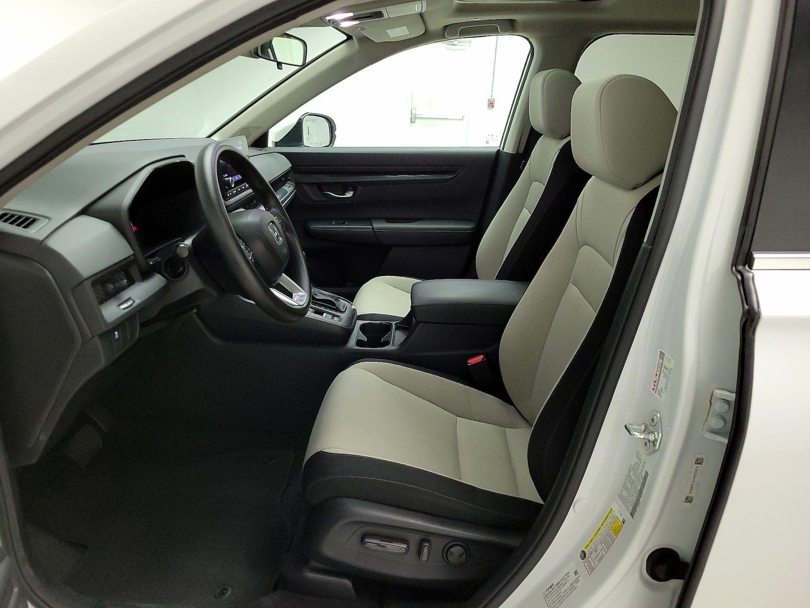 2023 Honda CR-V EX - Photo 12