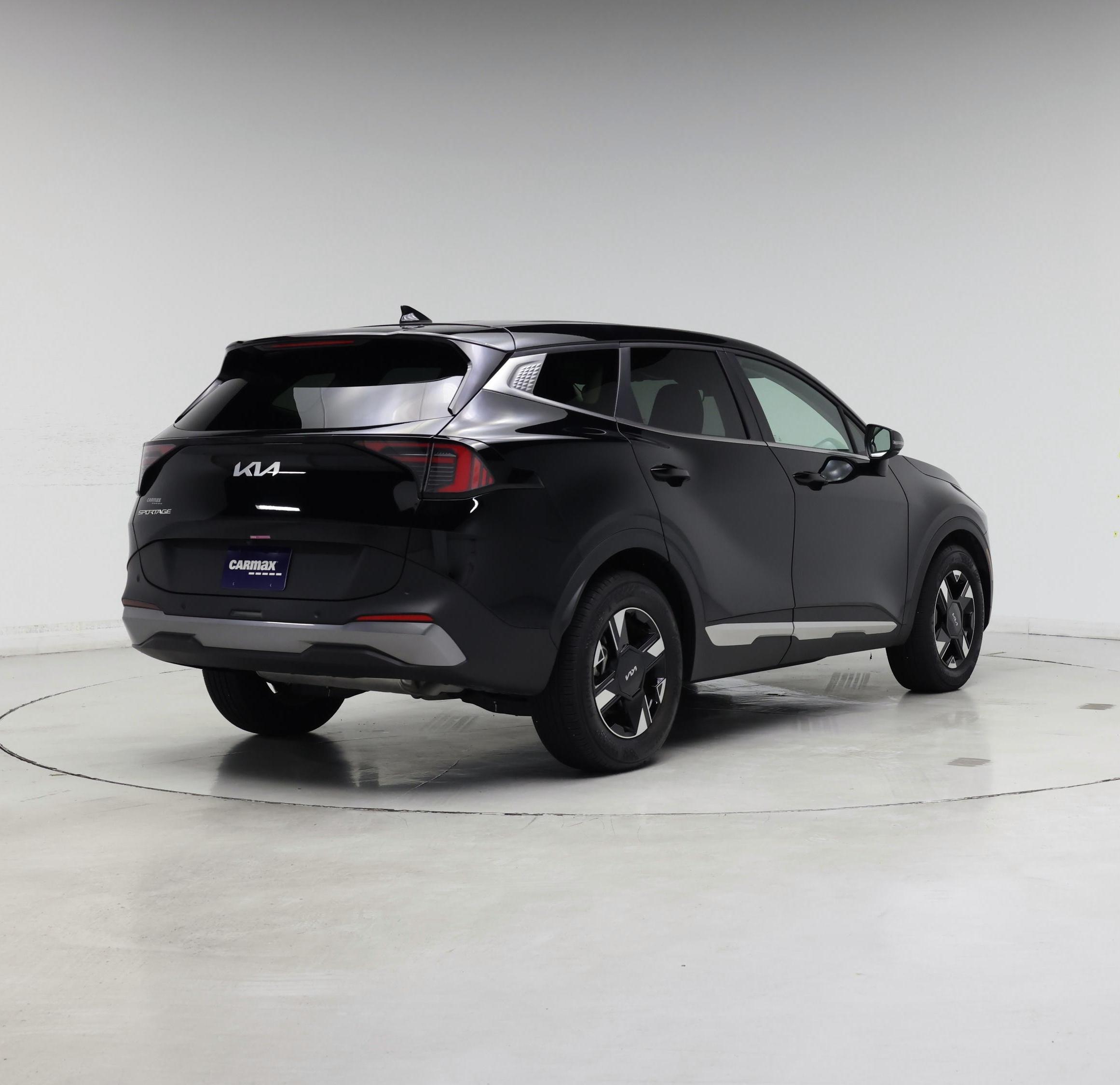 Thumbnail: 2026 Kia Sportage - 8