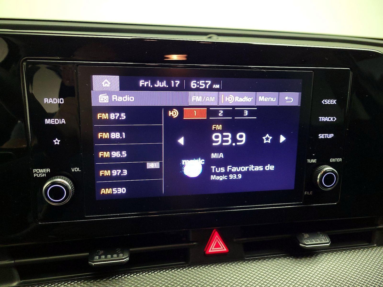 2023 Kia Sportage LX Hybrid - Photo 17