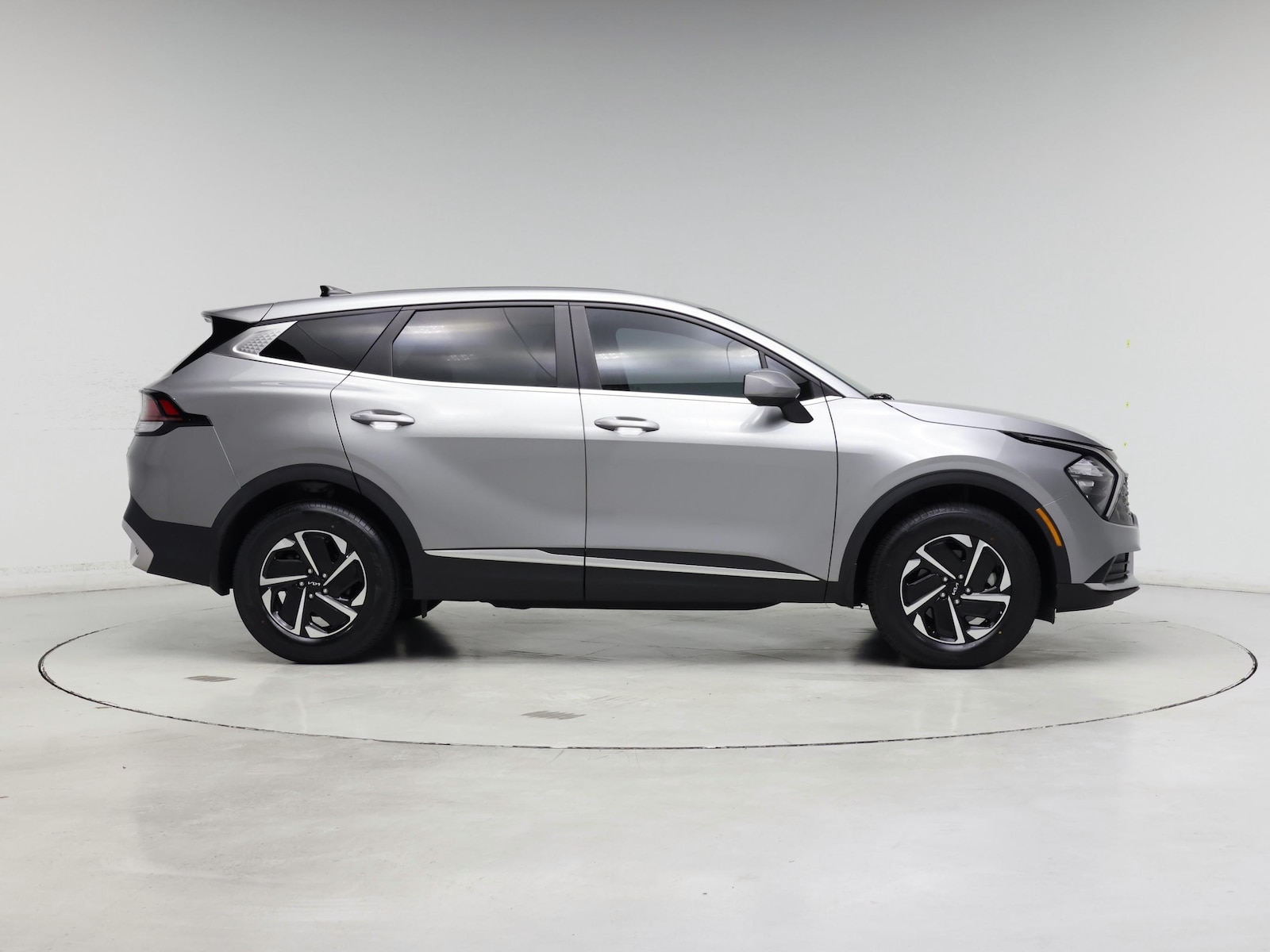 2023 Kia Sportage LX Hybrid - Photo 8