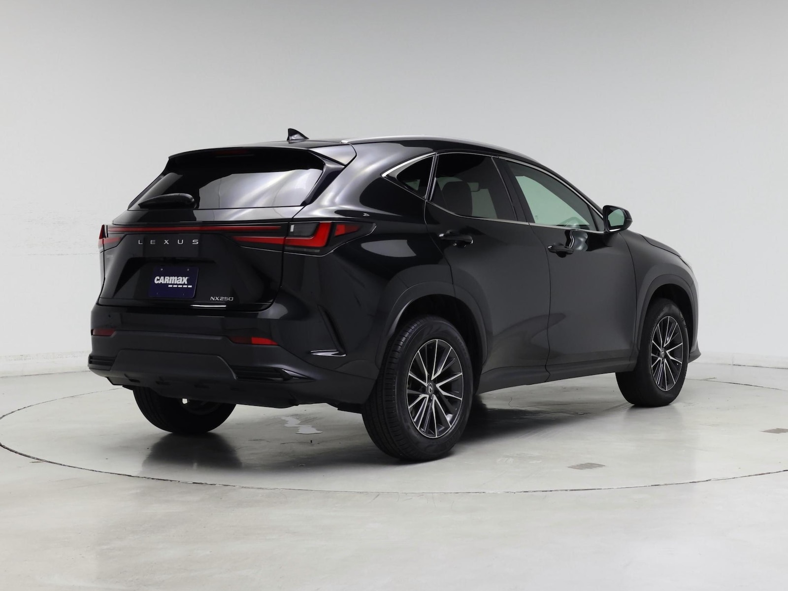 2024 Lexus NX 250 - Photo 9