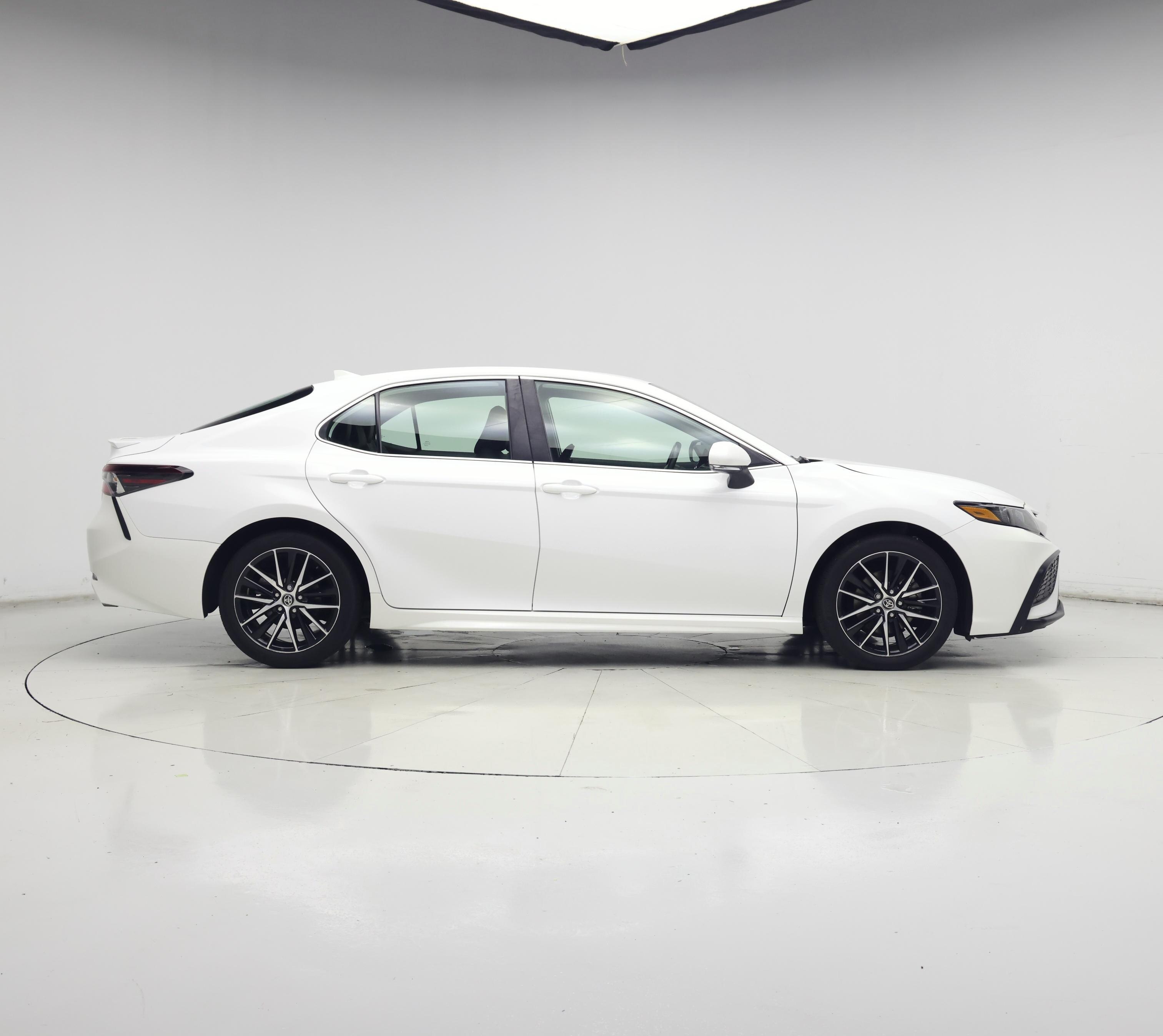 Thumbnail: 2024 Toyota Camry - 7