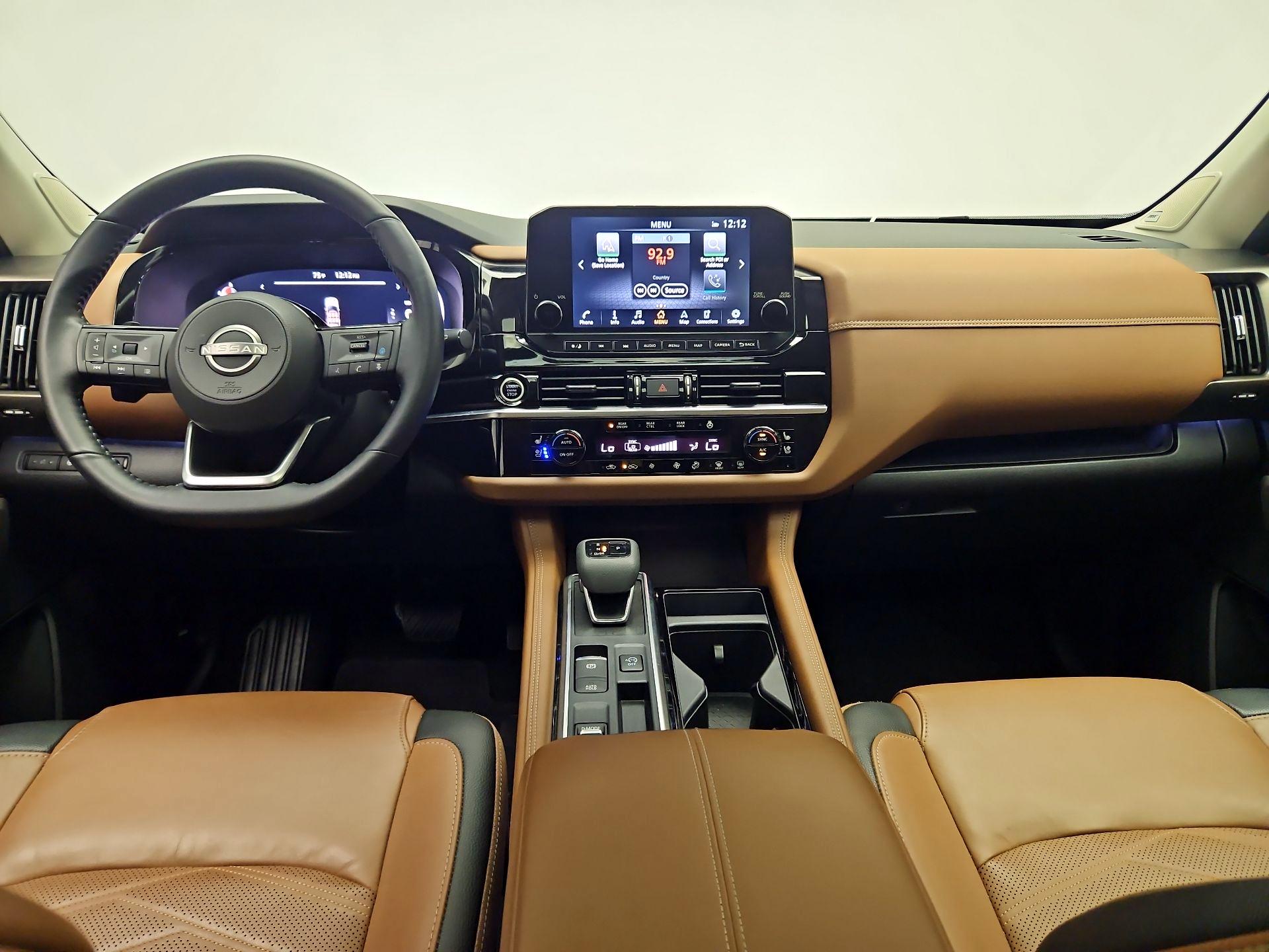 Thumbnail: 2023 Nissan Pathfinder - 9