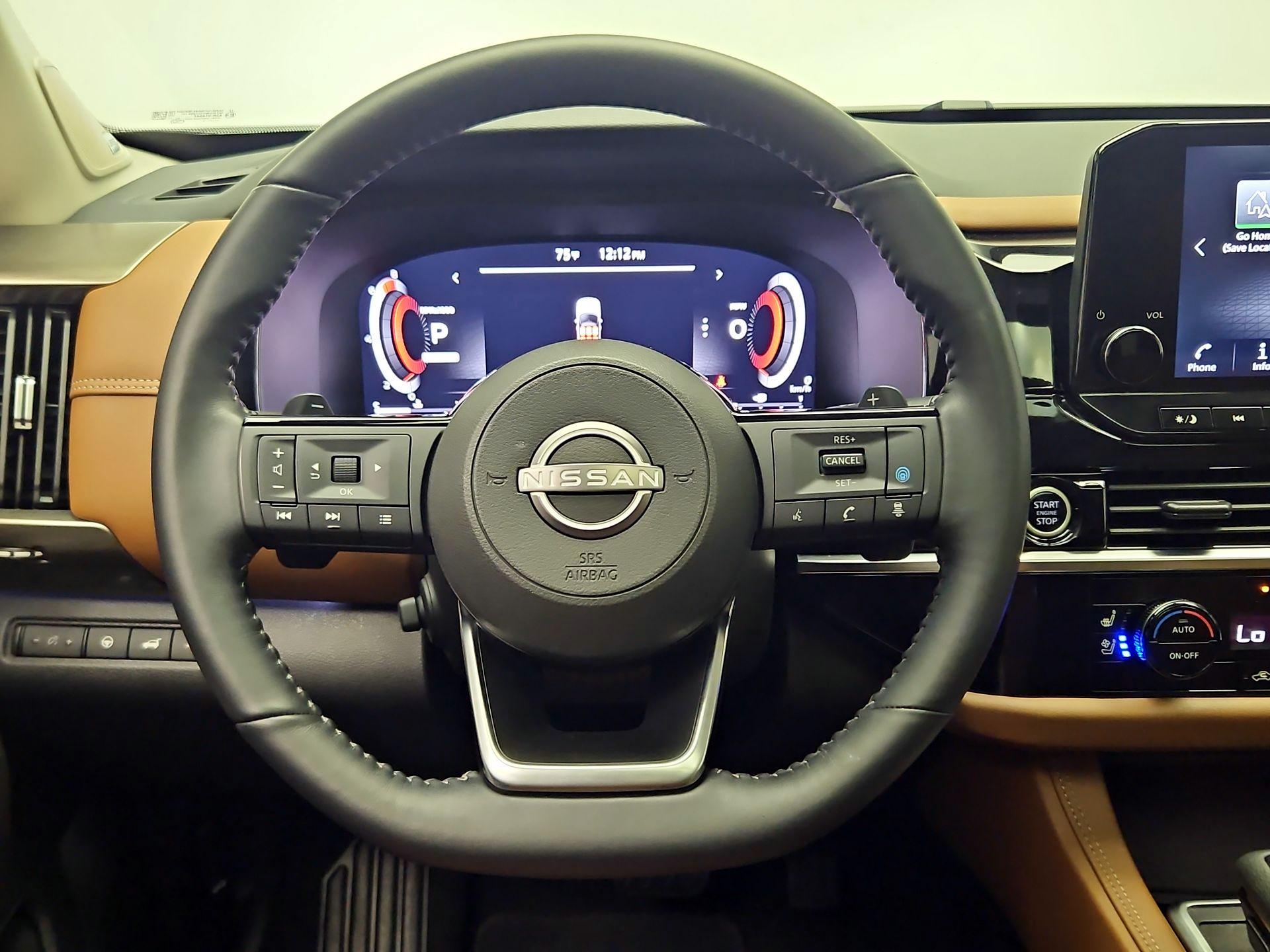 Thumbnail: 2023 Nissan Pathfinder - 10