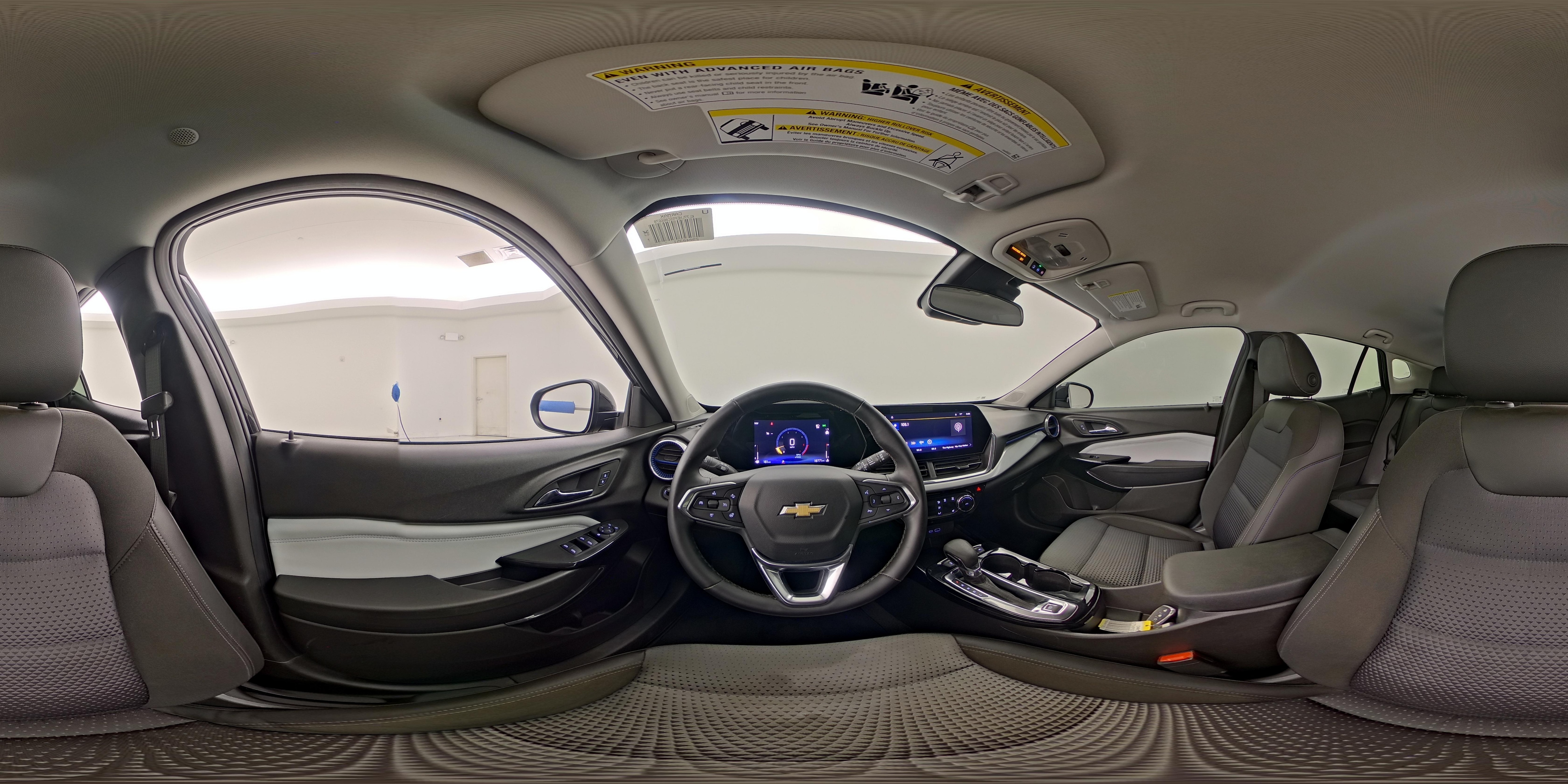 2025 Chevrolet Trax LT - Photo 25