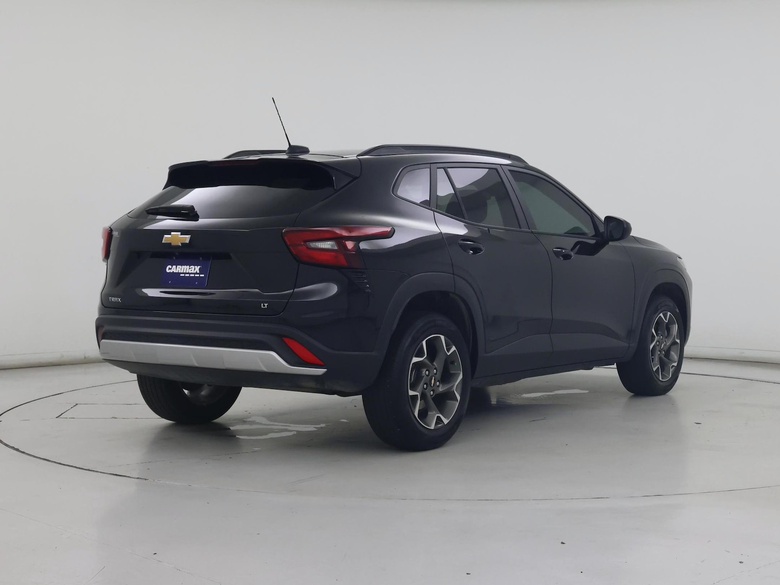 2025 Chevrolet Trax LT - Photo 9
