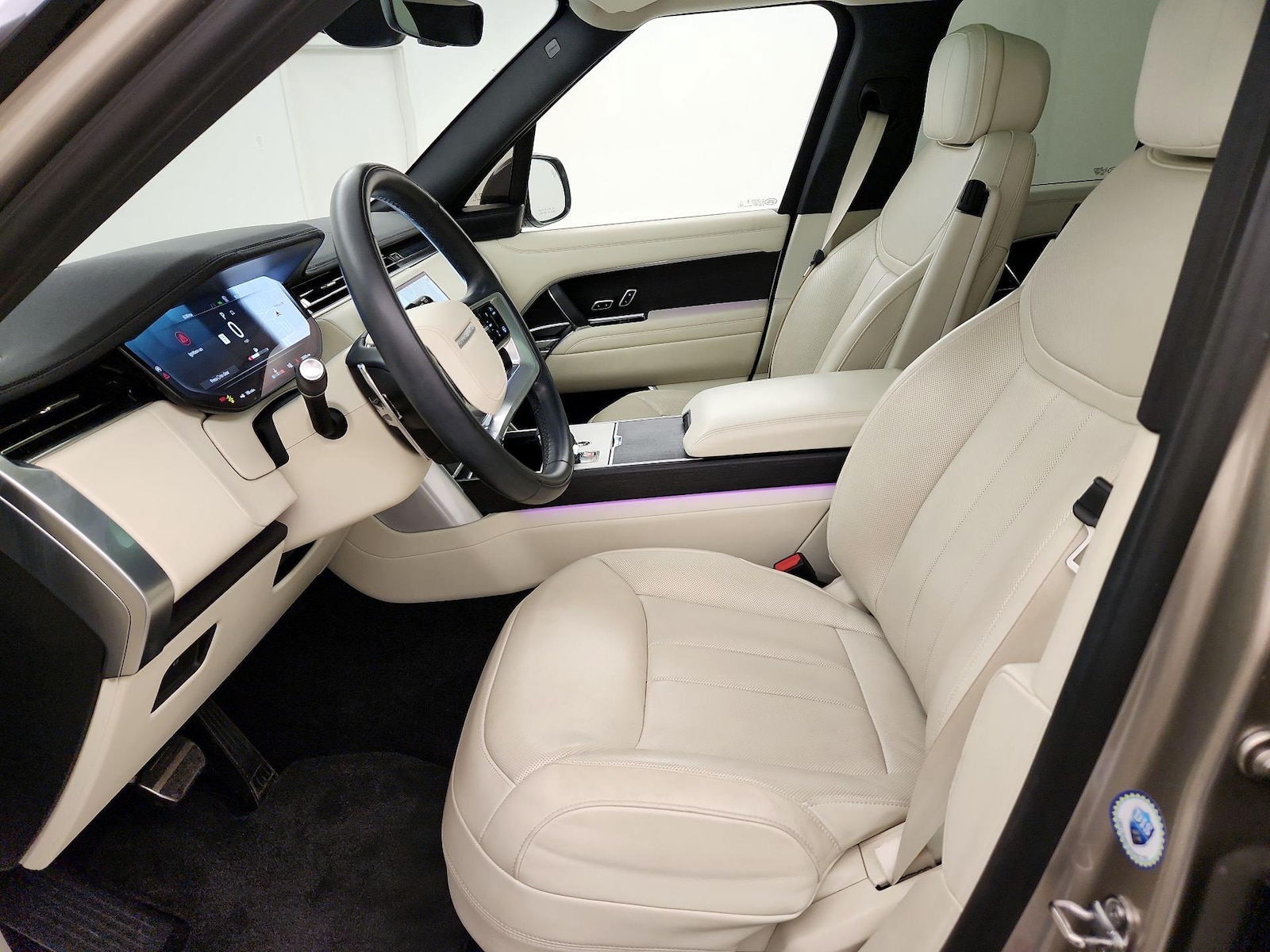 2024 Land Rover Range Rover SE - Photo 12