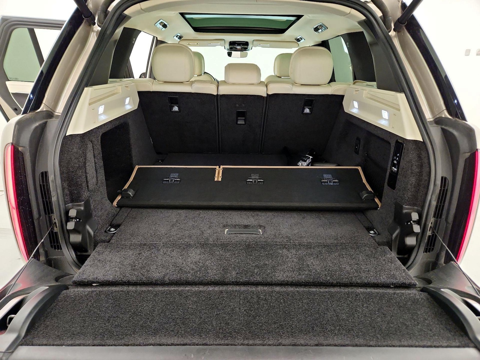 2024 Land Rover Range Rover SE - Photo 23