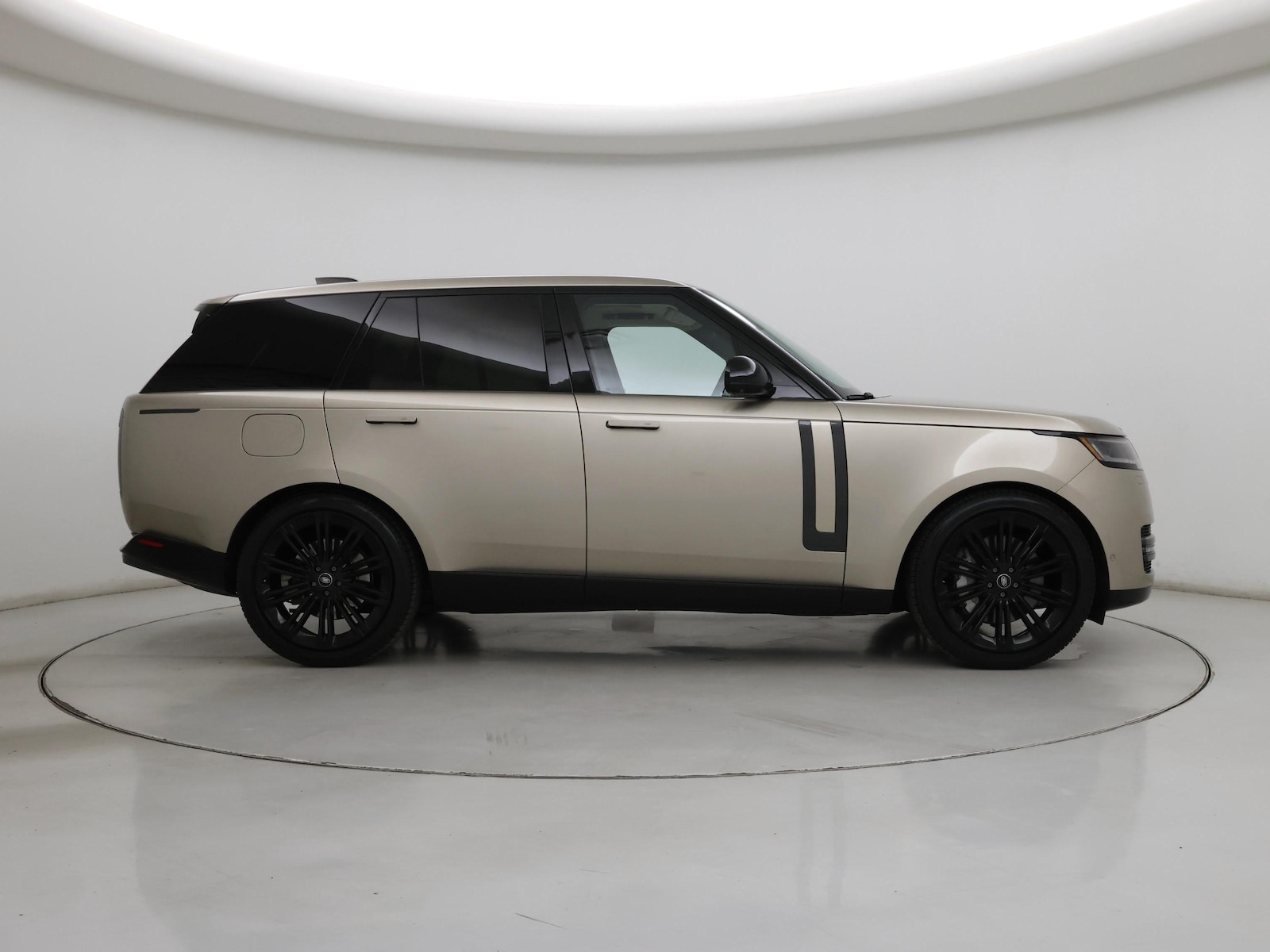 2024 Land Rover Range Rover SE - Photo 8