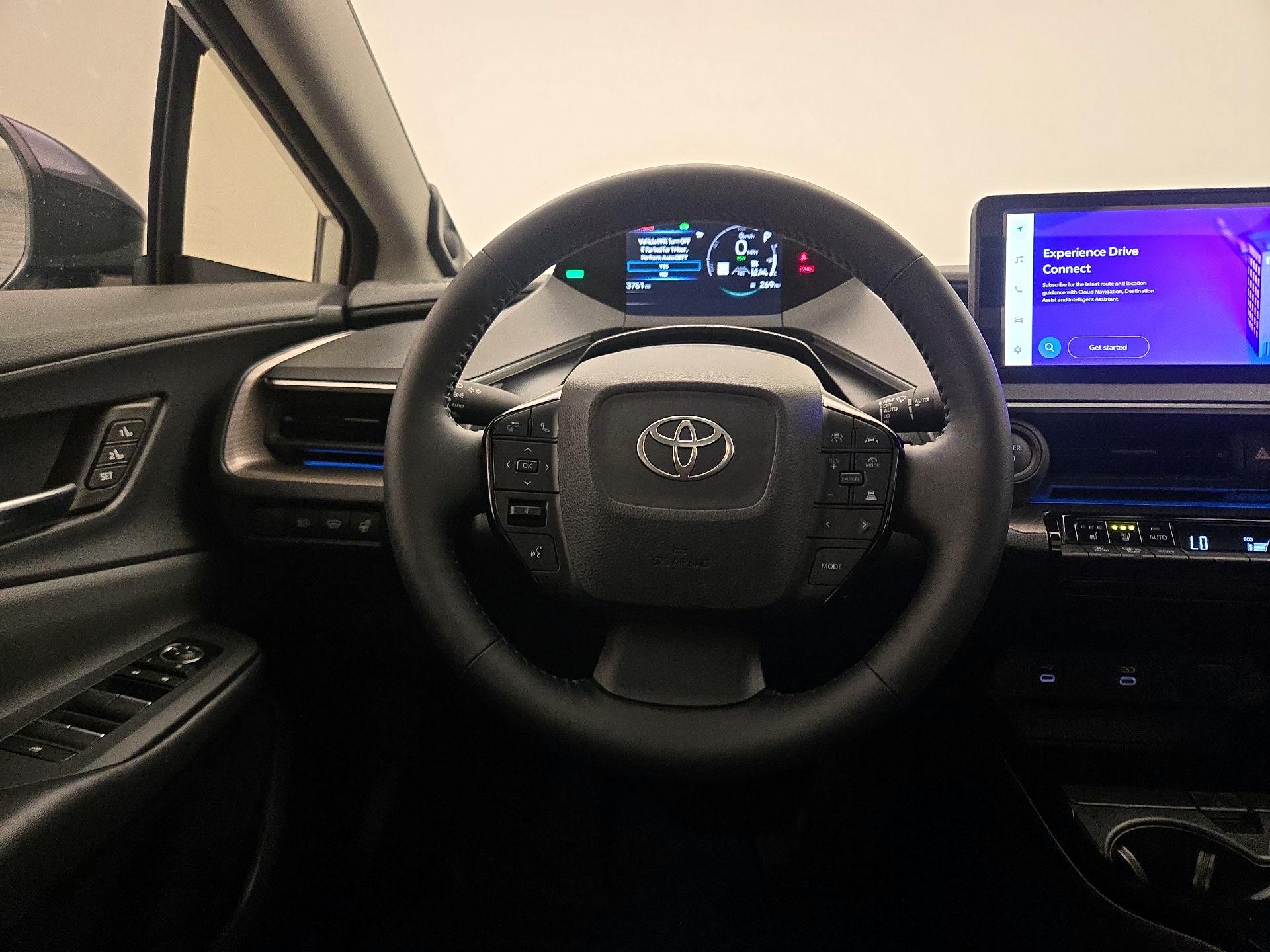 Thumbnail: 2024 Toyota Prius - 10
