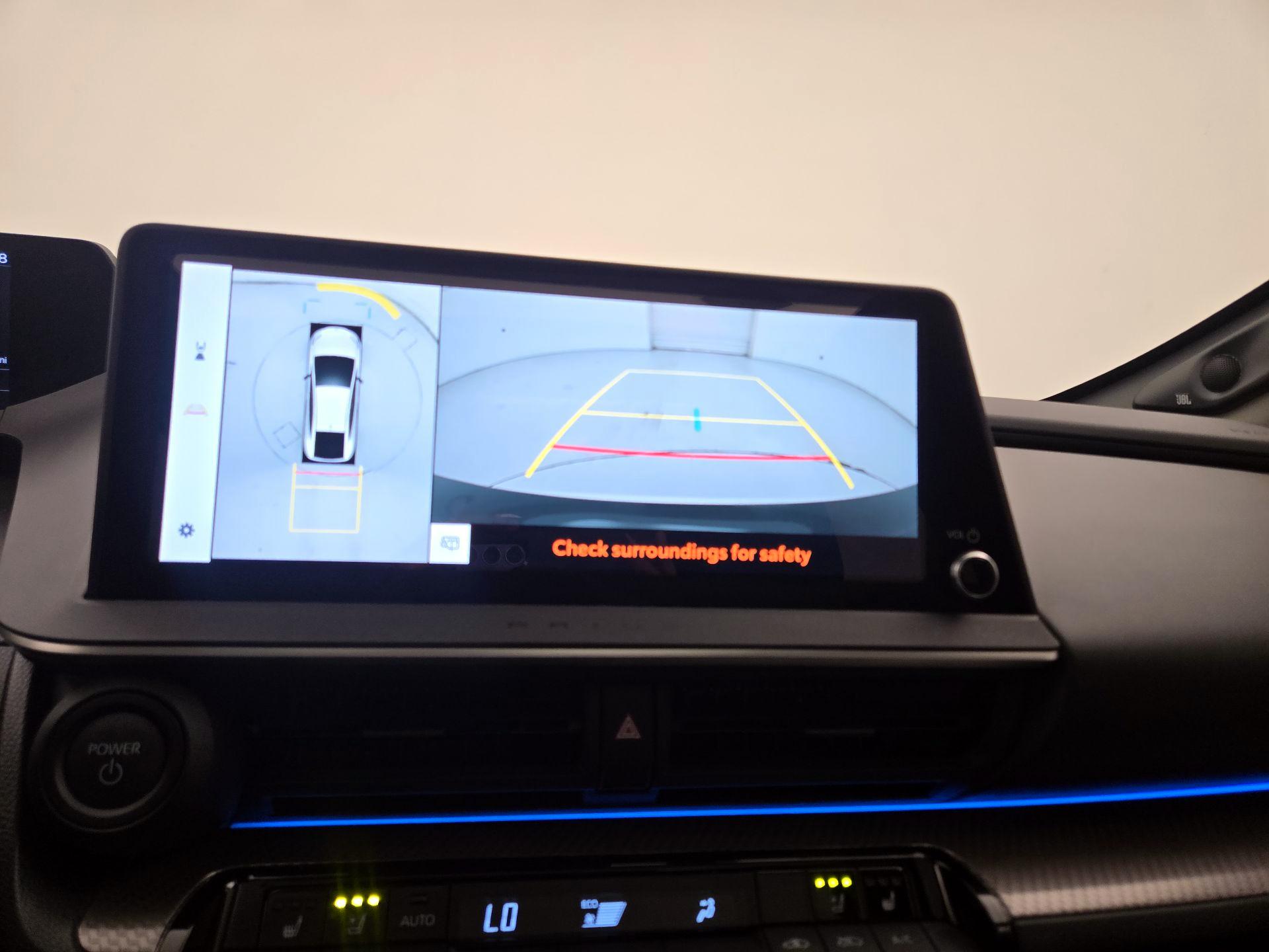 Thumbnail: 2024 Toyota Prius - 14