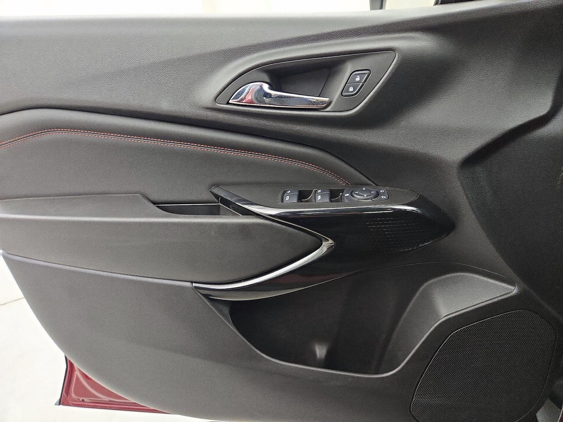 Thumbnail: 2025 Chevrolet Trax - 12