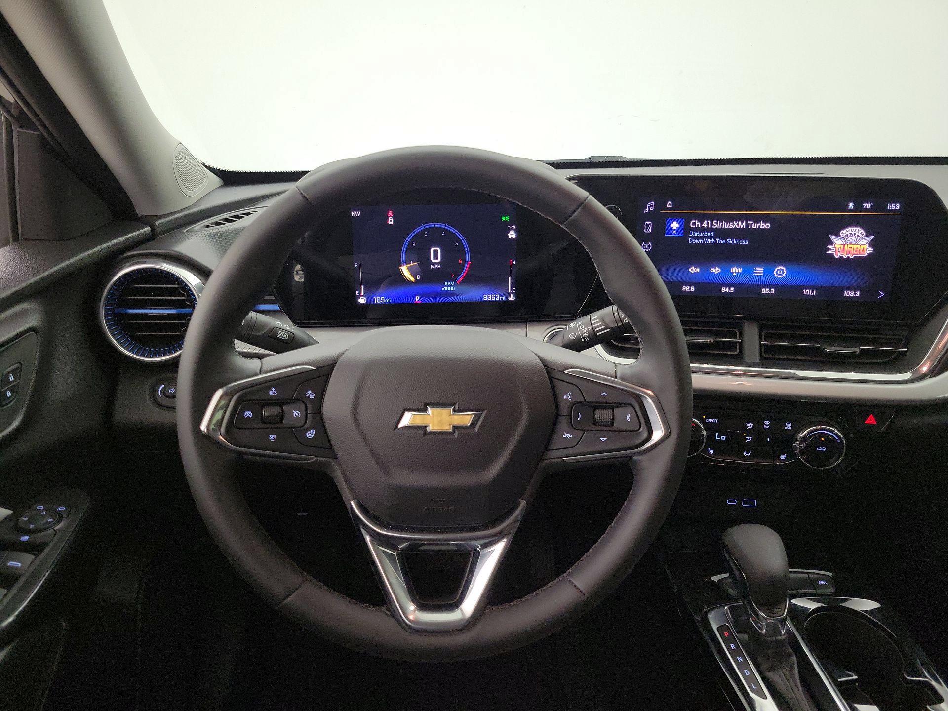 Thumbnail: 2026 Chevrolet Trax - 10