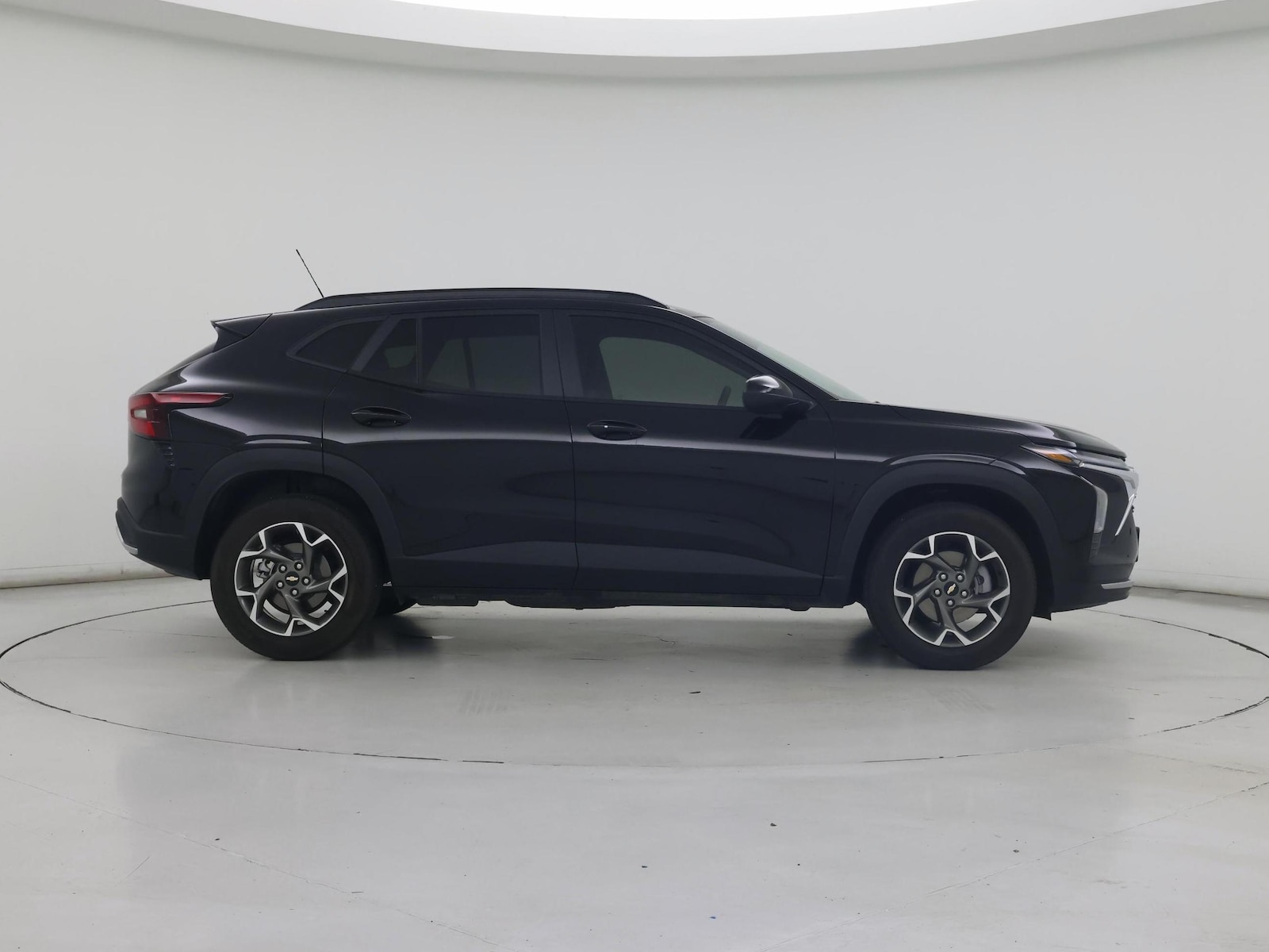 2026 Chevrolet Trax LT - Photo 8