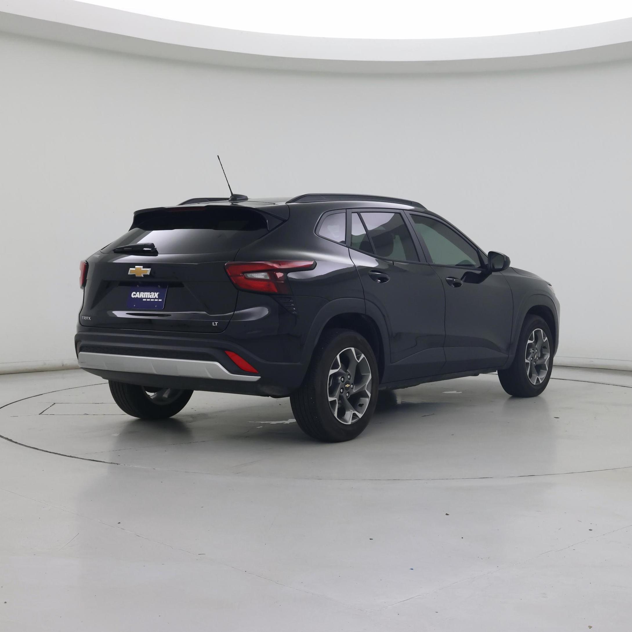 Thumbnail: 2026 Chevrolet Trax - 8