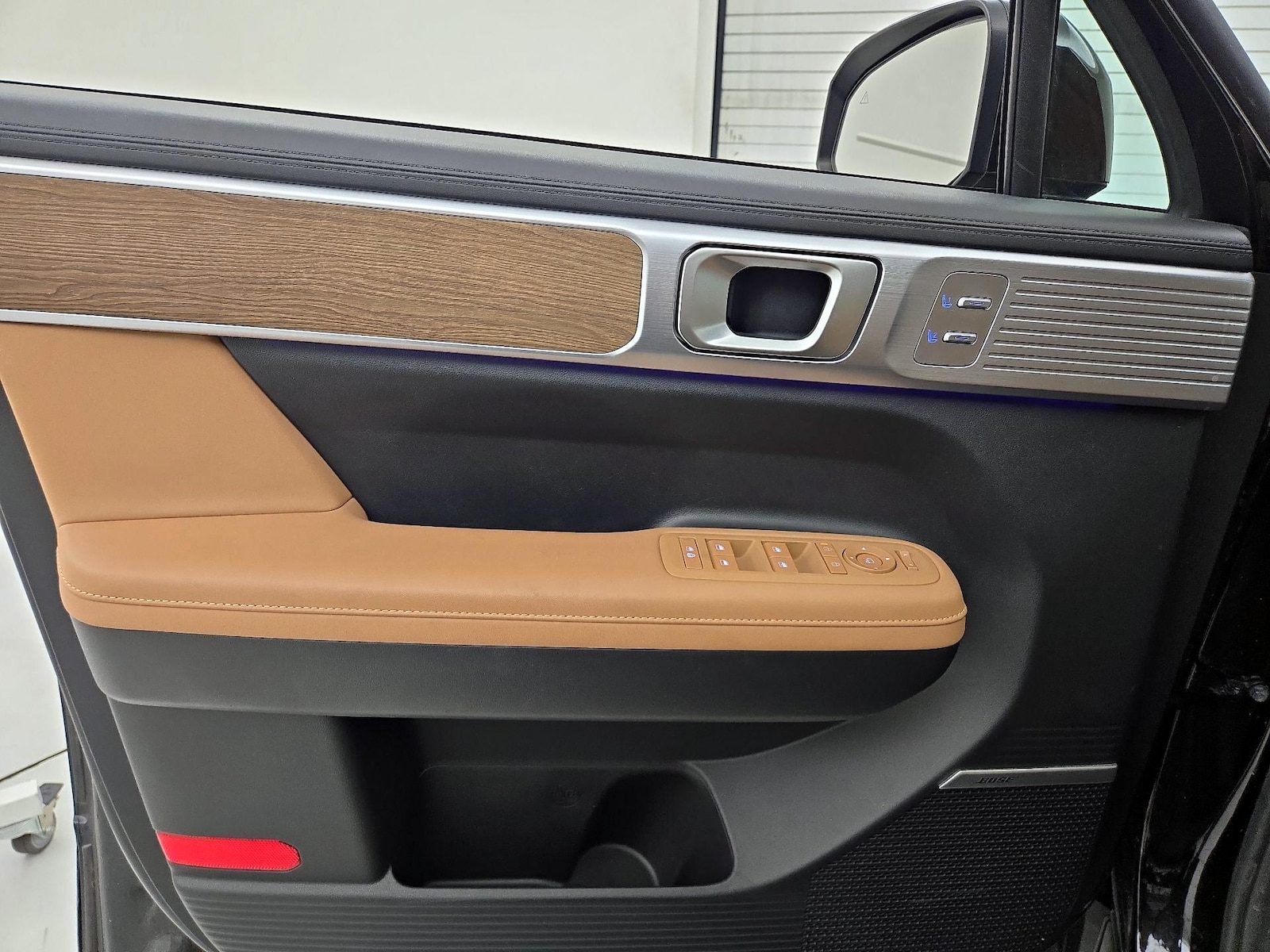 2024 Hyundai Santa Fe Limited HEV - Photo 13