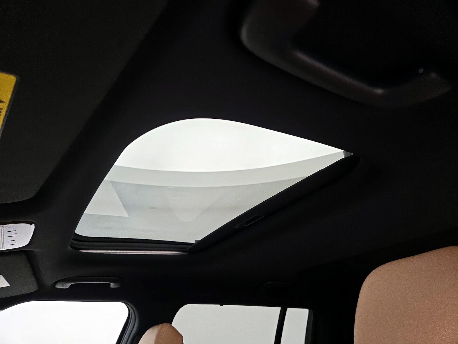 2024 Hyundai Santa Fe Limited HEV - Photo 21