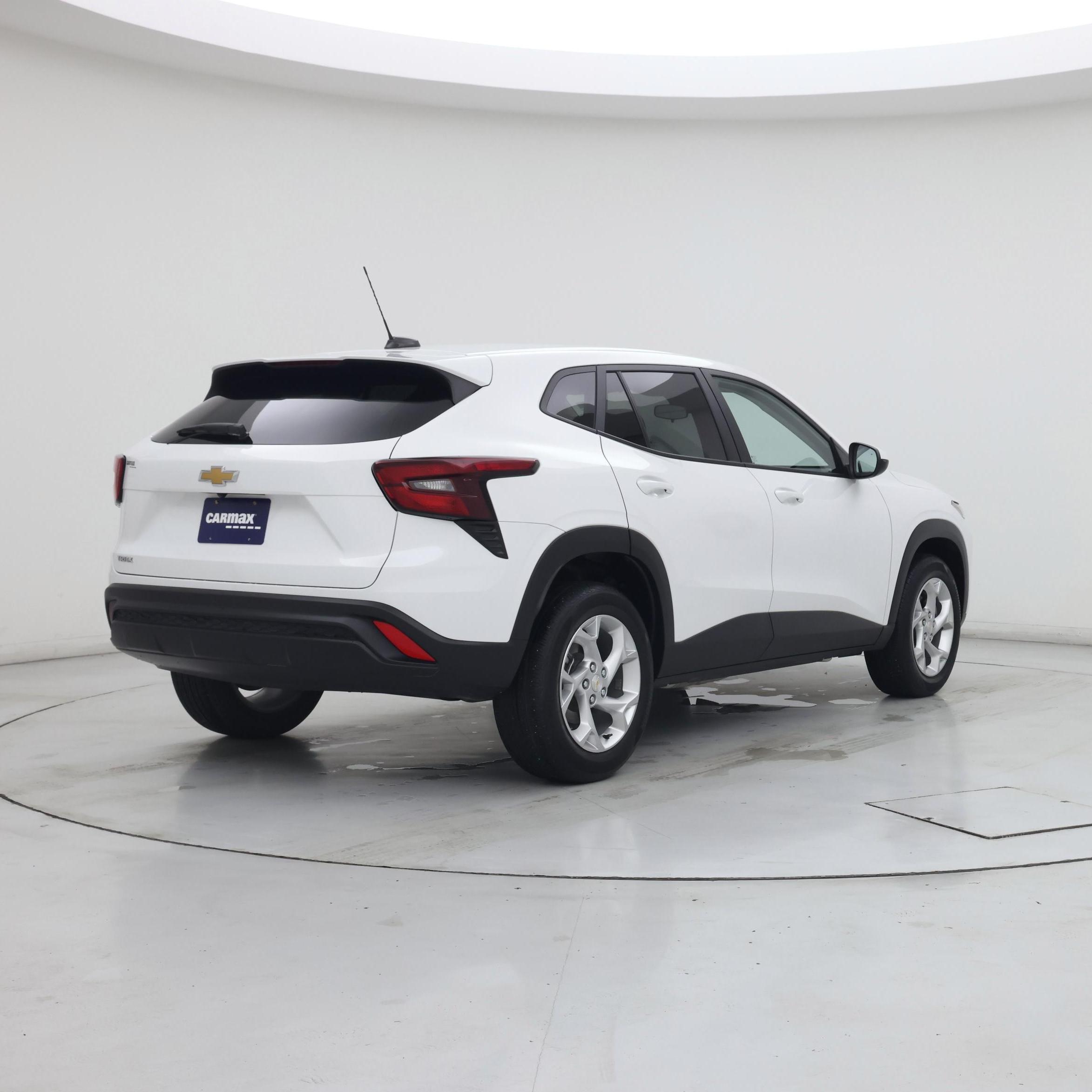 Thumbnail: 2024 Chevrolet Trax - 8