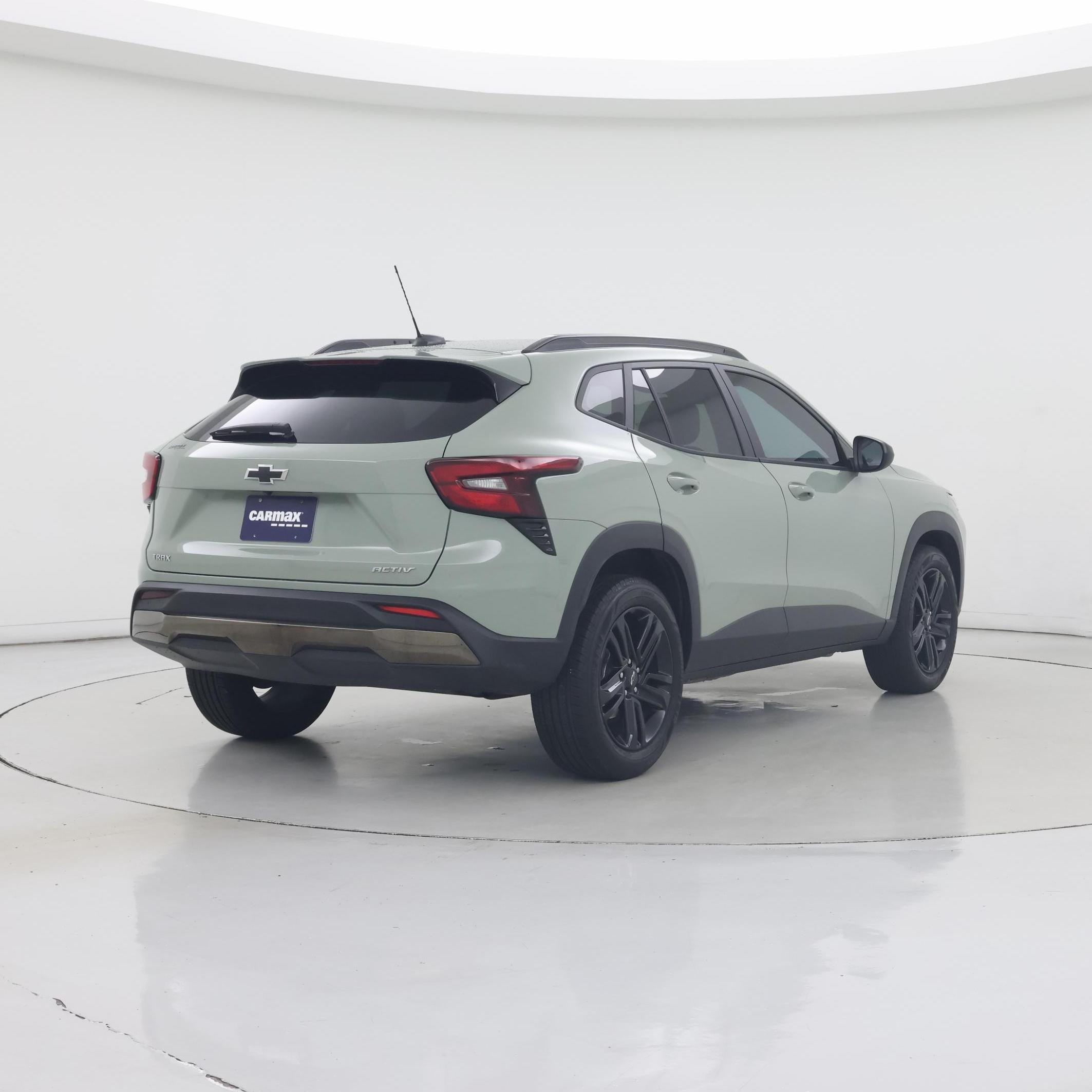 Thumbnail: 2025 Chevrolet Trax - 8