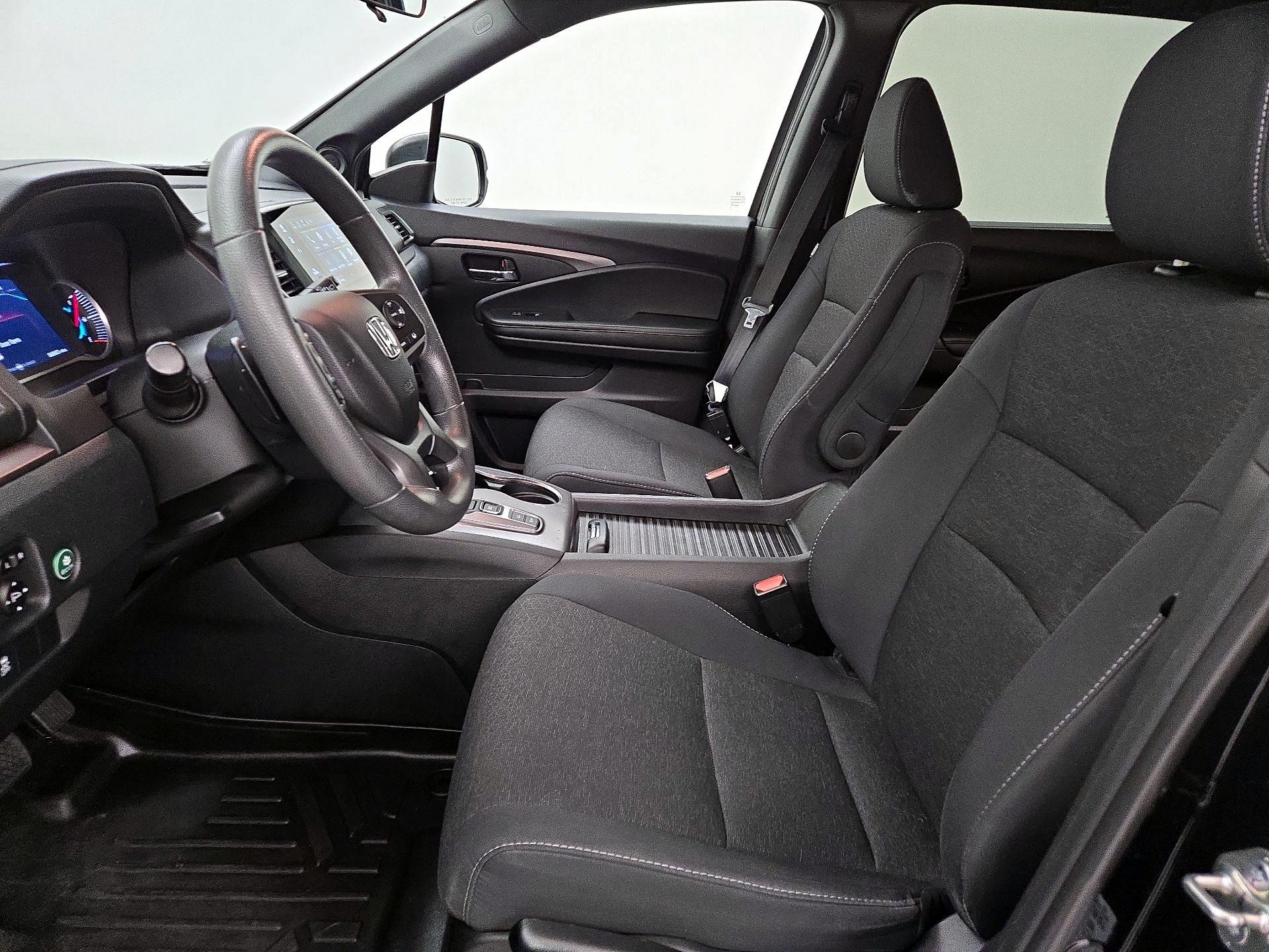 Thumbnail: 2021 Honda Passport - 11