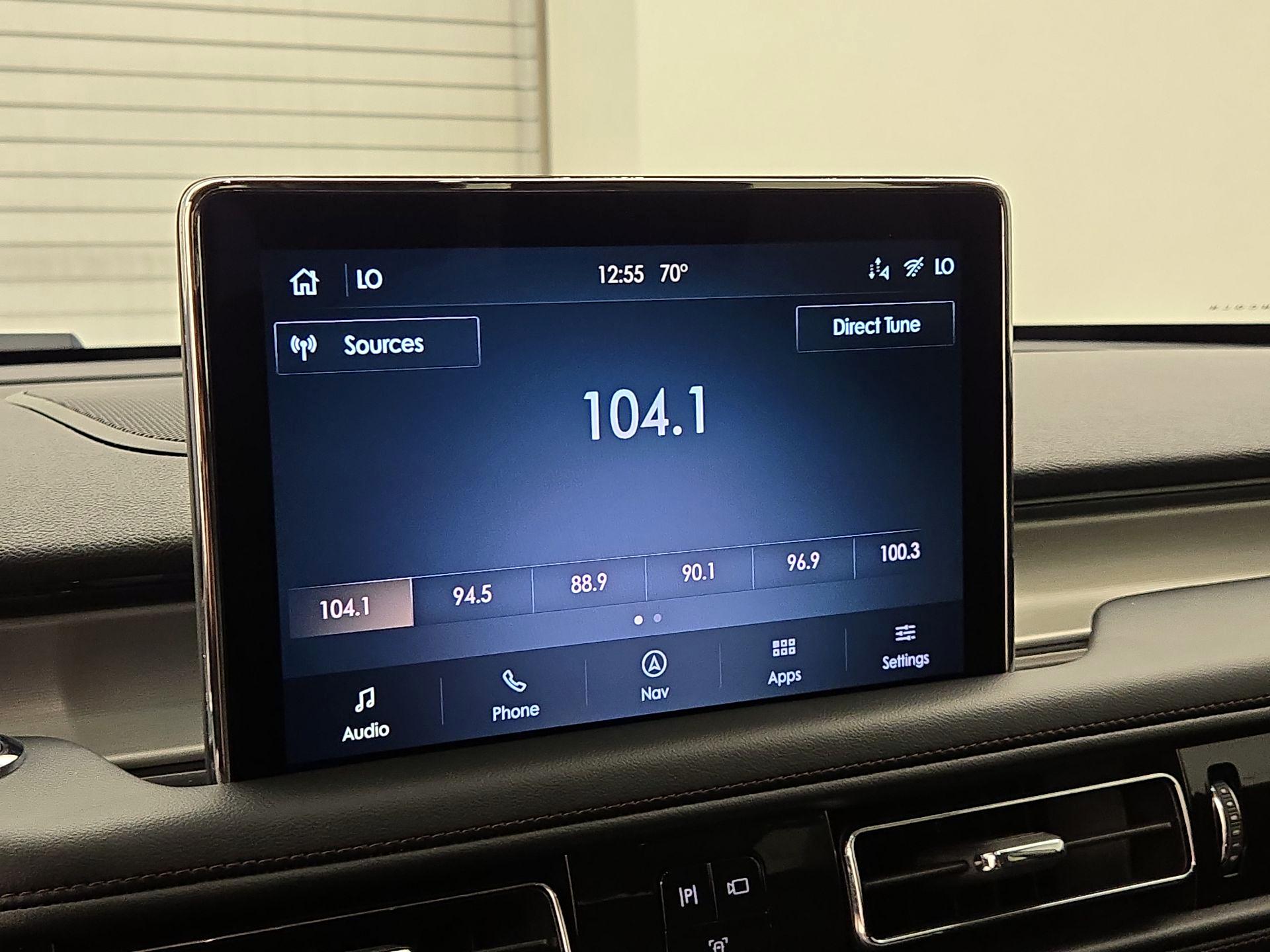 Thumbnail: 2024 Lincoln Aviator - 16