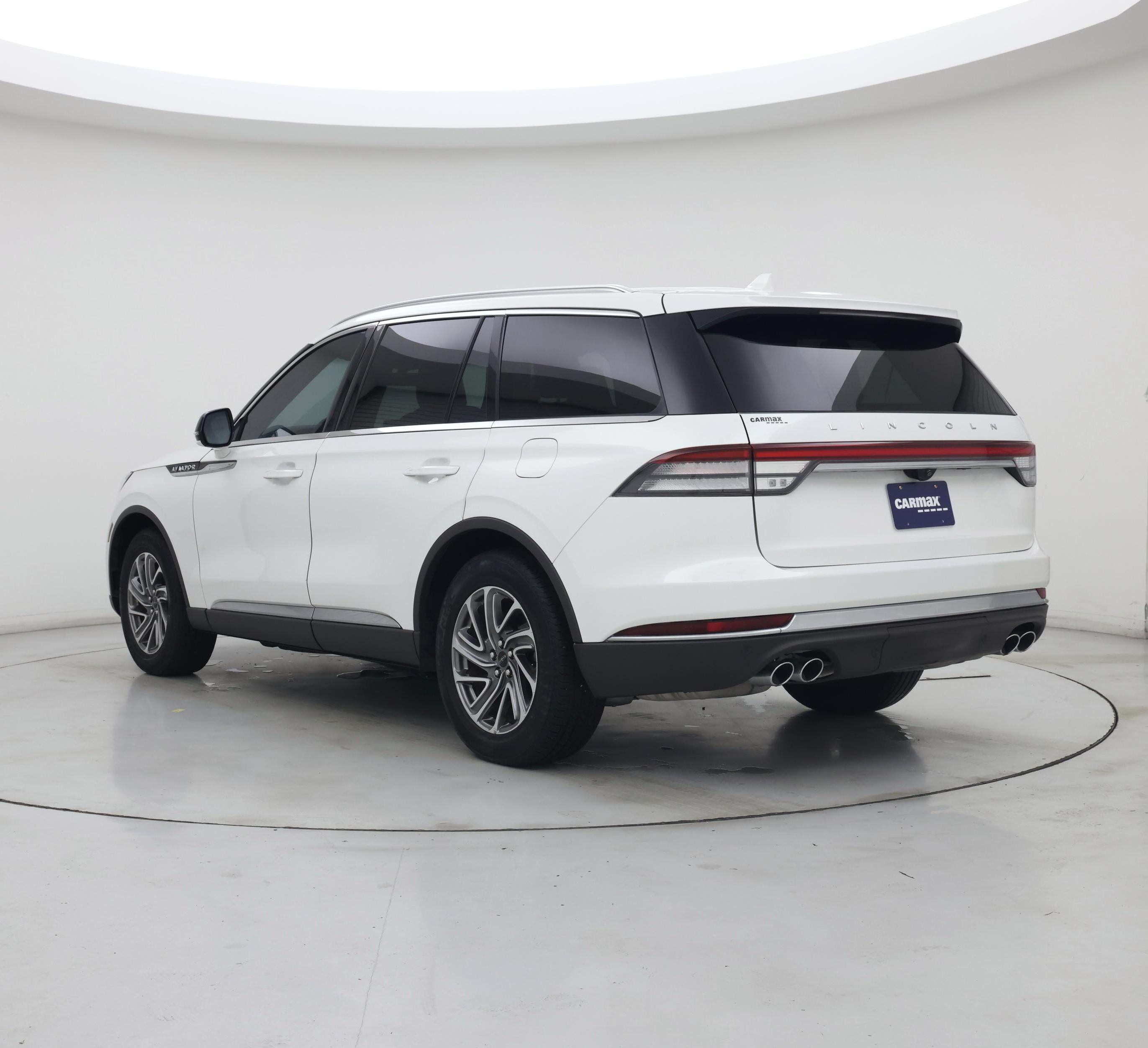 Thumbnail: 2024 Lincoln Aviator - 2