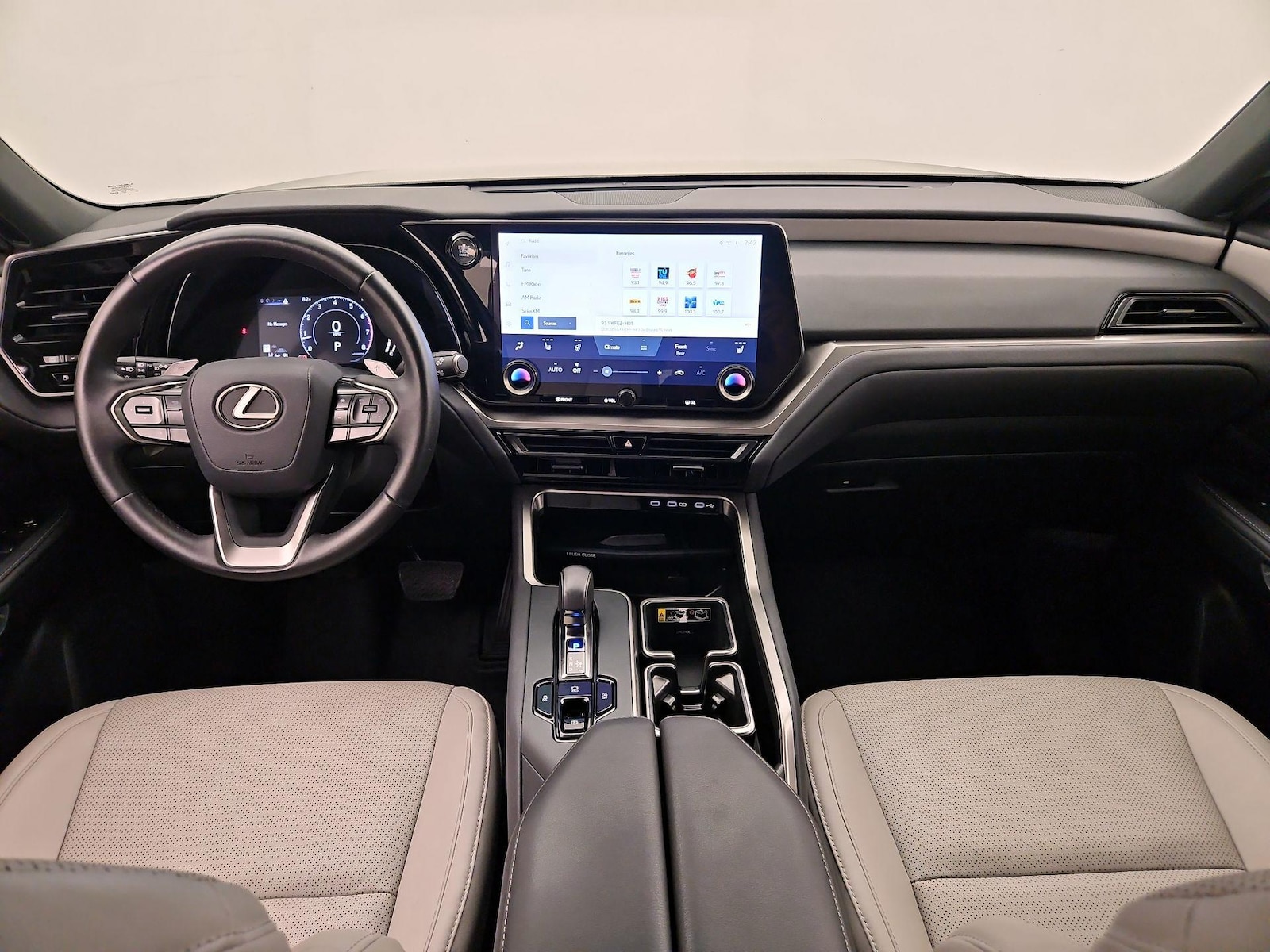 2024 Lexus TX 350 - Photo 10