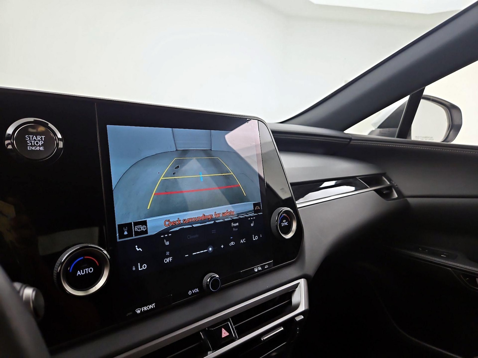 2025 Lexus RX 350 - Photo 15