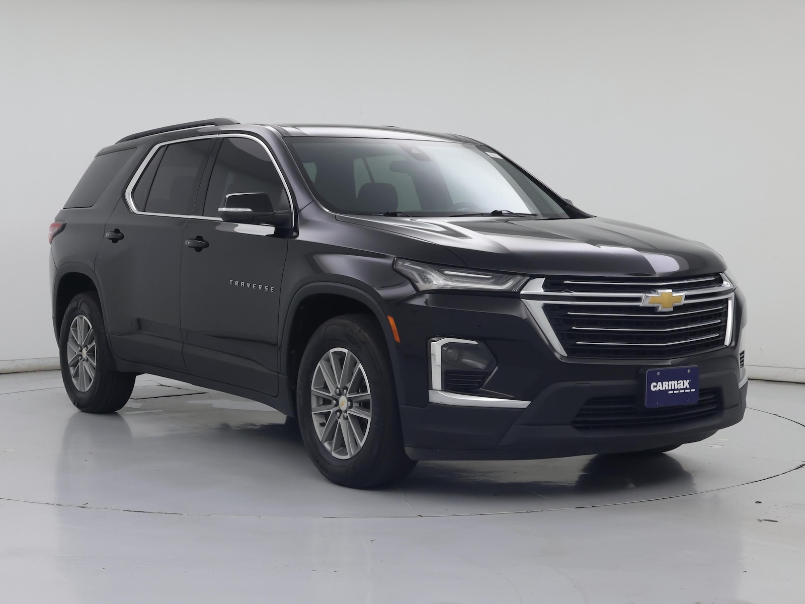 2022 Chevrolet Traverse 1LT - Photo 2