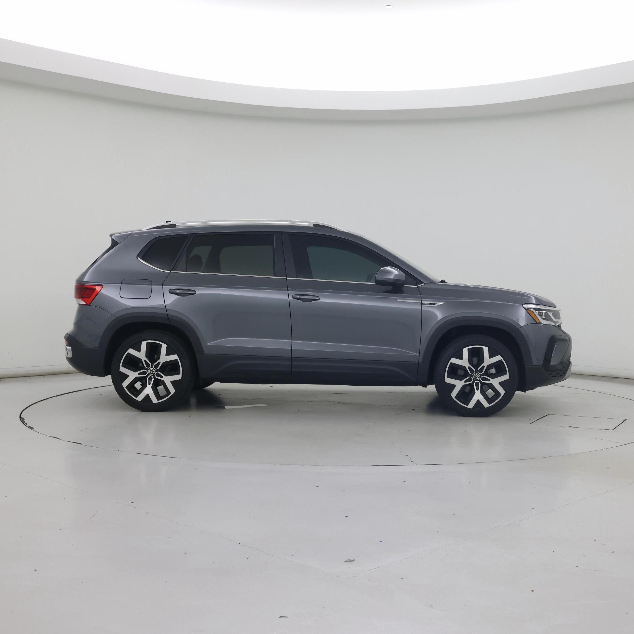 Thumbnail: 2023 Volkswagen Taos - 7