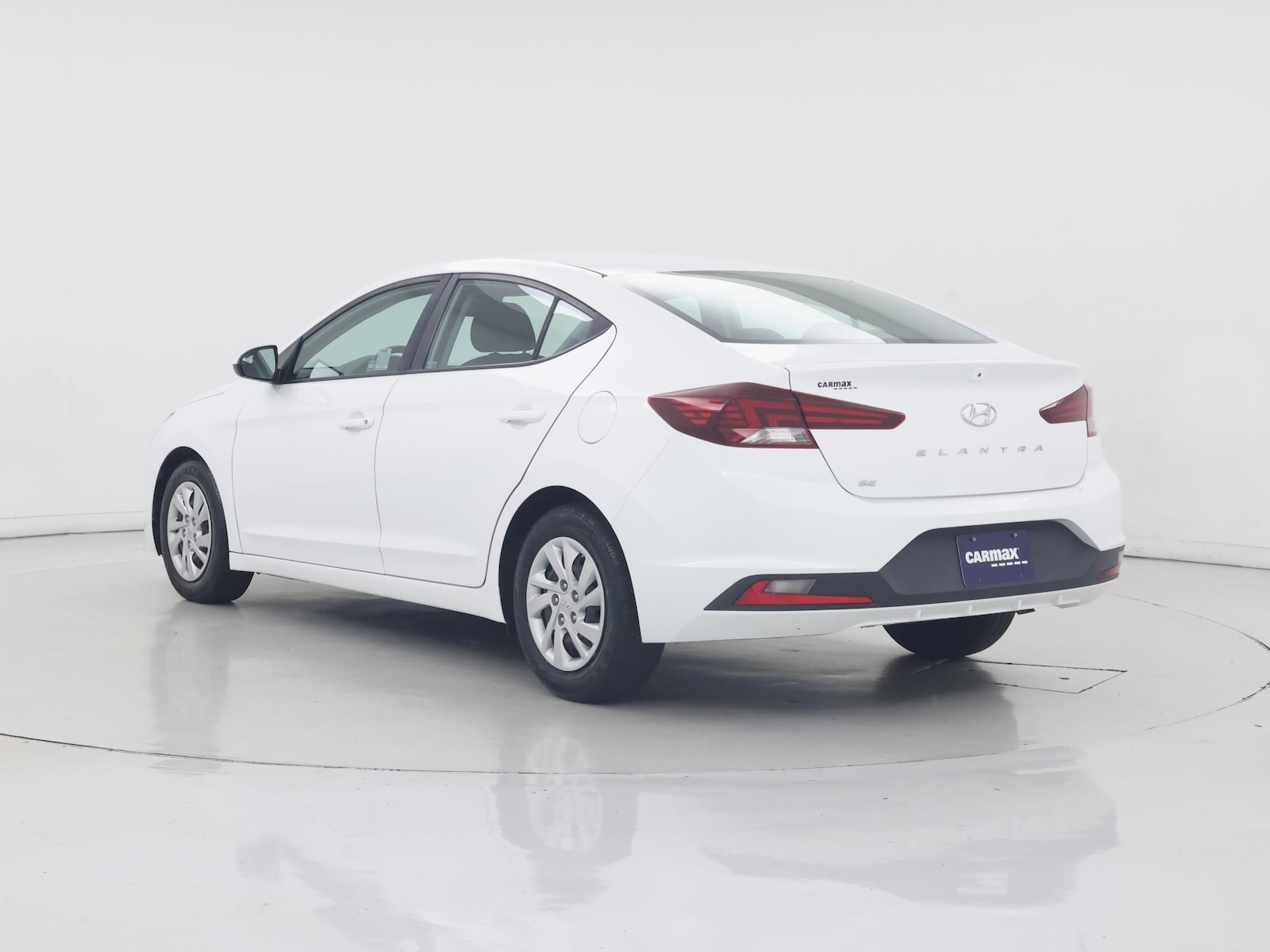 2020 Hyundai Elantra SE - Photo 3