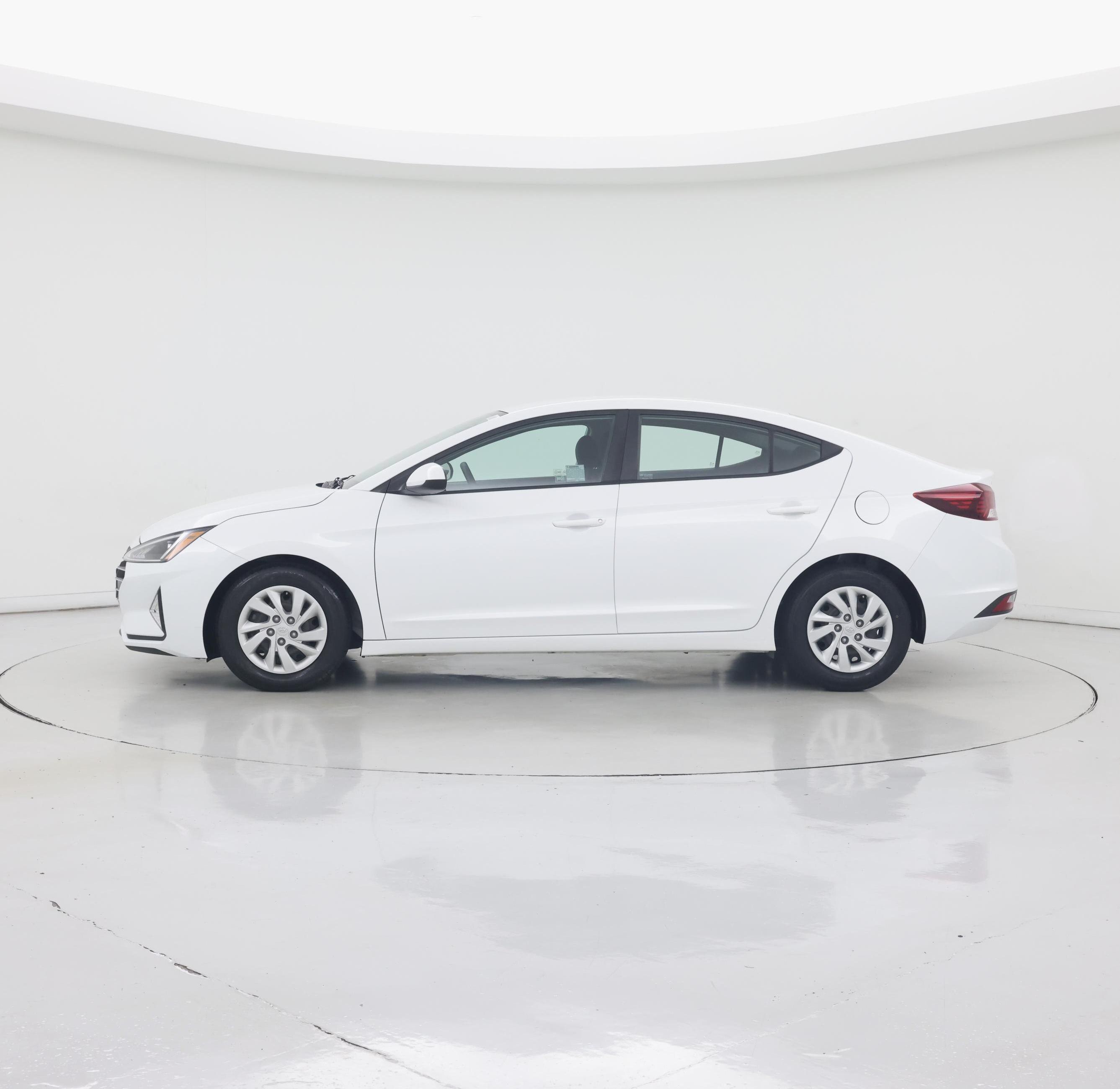 Thumbnail: 2020 Hyundai Elantra - 3