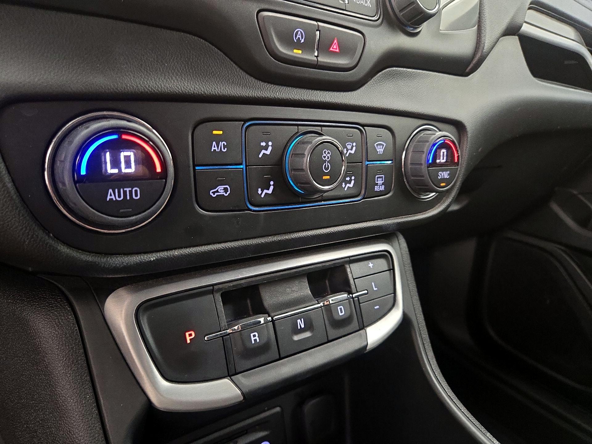 Thumbnail: 2024 GMC Terrain - 17
