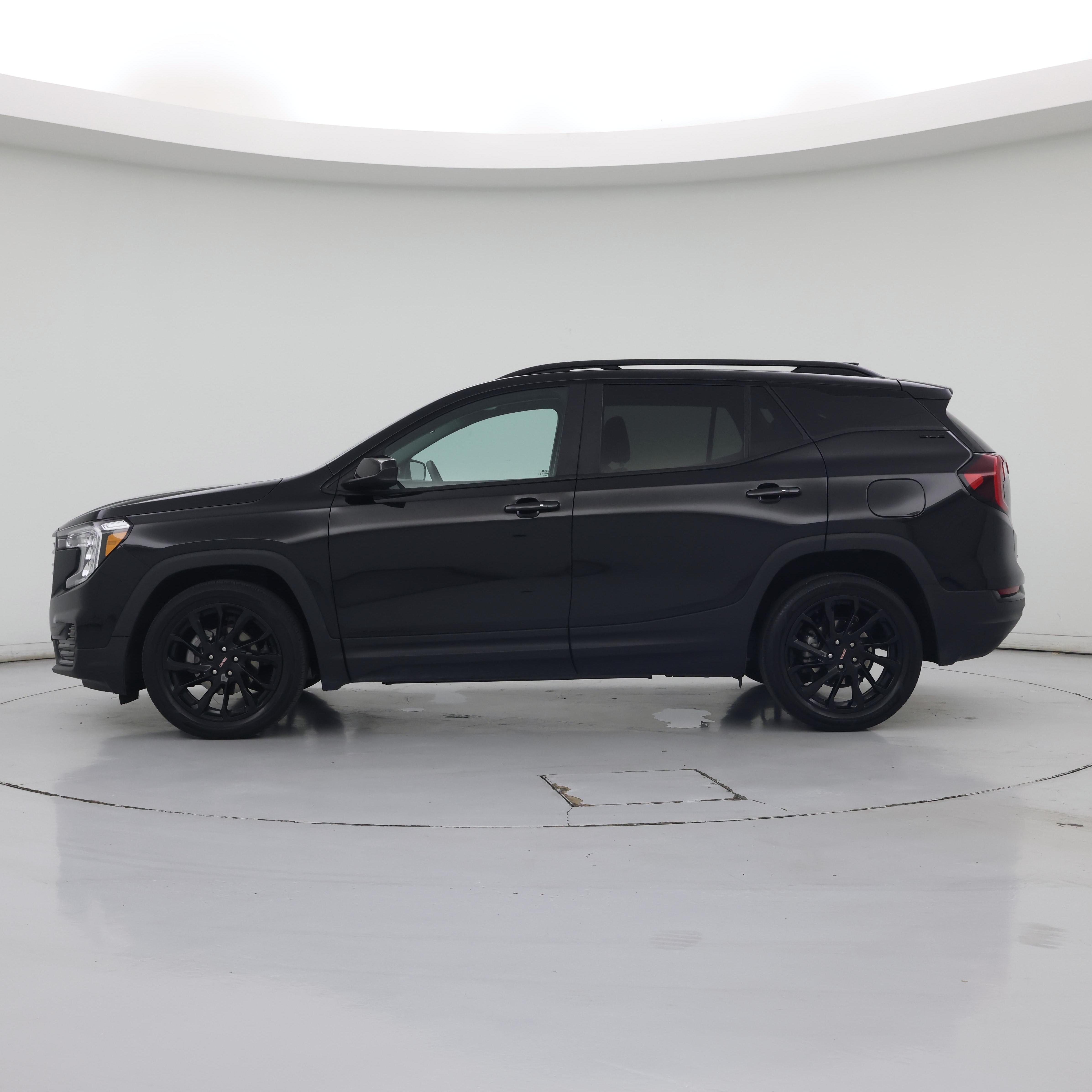 Thumbnail: 2024 GMC Terrain - 3